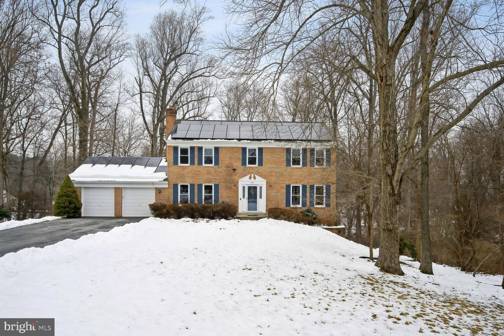 LONGMEAD - Residential