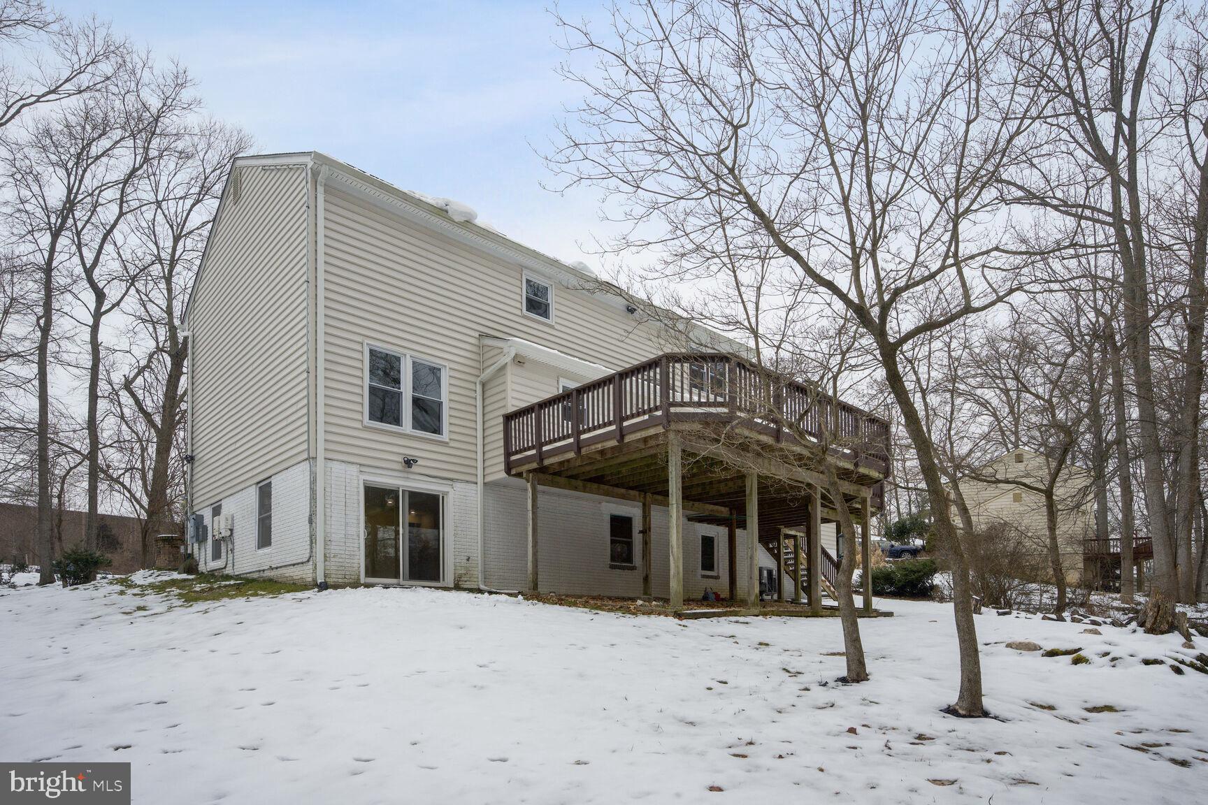 LONGMEAD - Residential