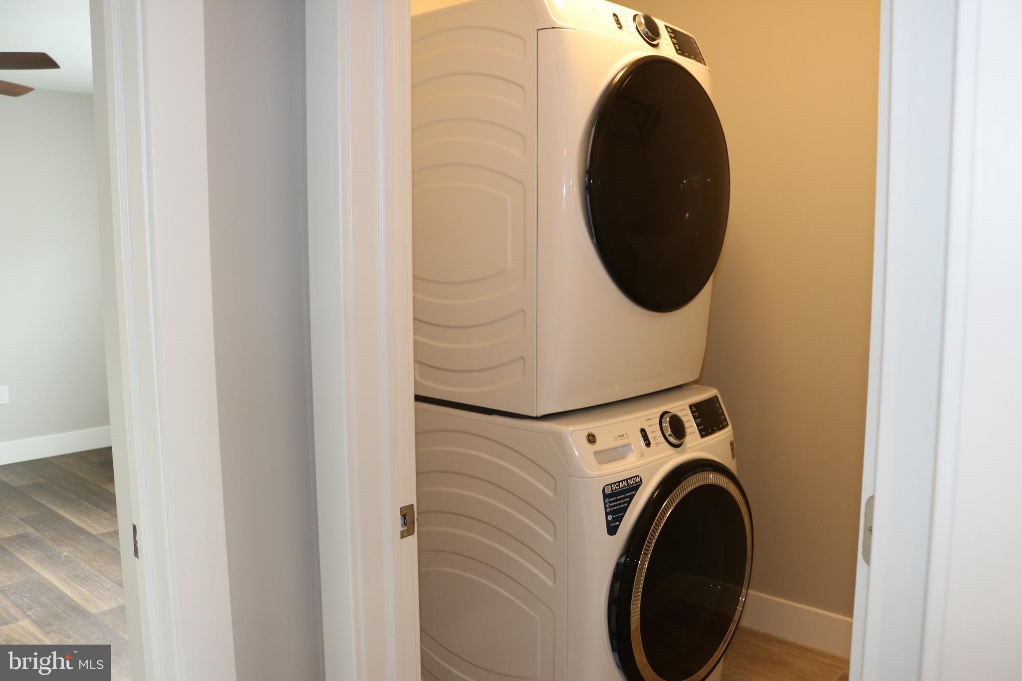 CORTLAND PARK AT WINDING HILLS - Residential