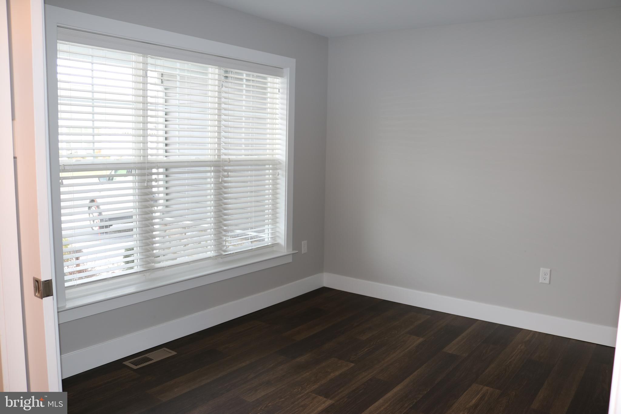 CORTLAND PARK AT WINDING HILLS - Residential