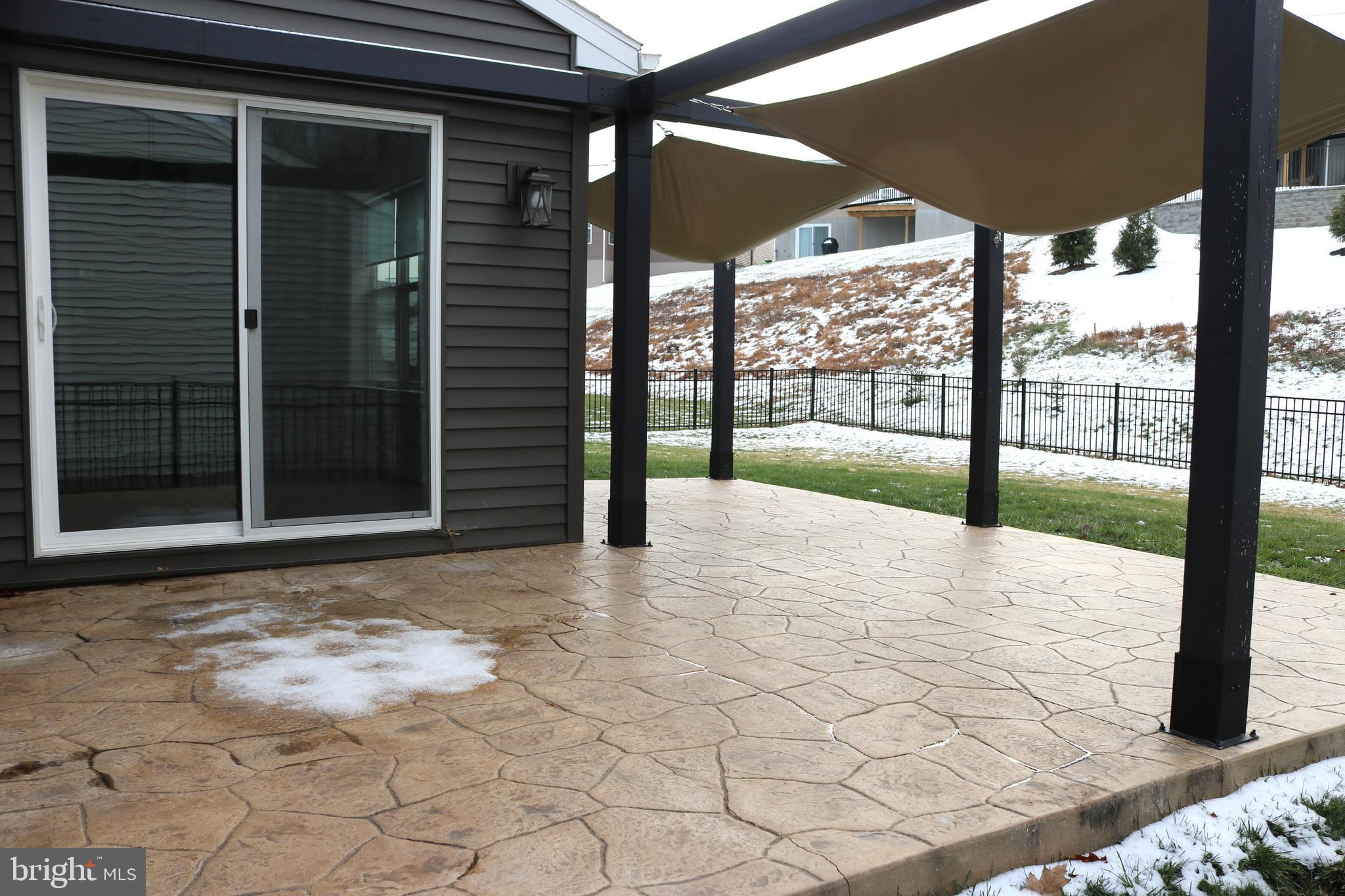 CORTLAND PARK AT WINDING HILLS - Residential