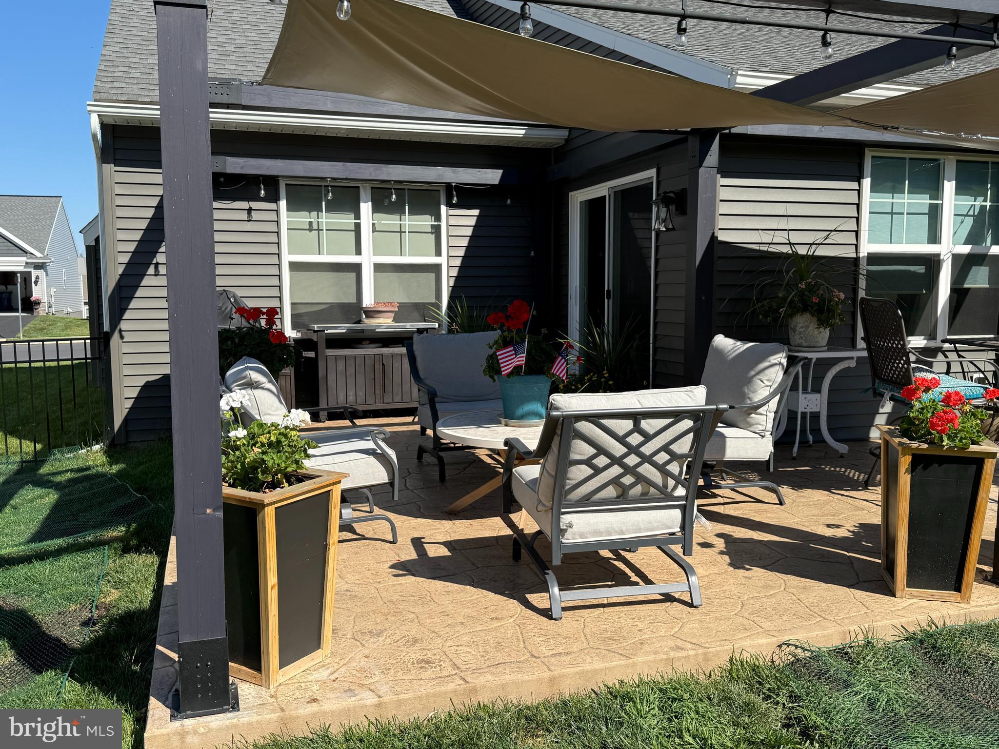 CORTLAND PARK AT WINDING HILLS - Residential