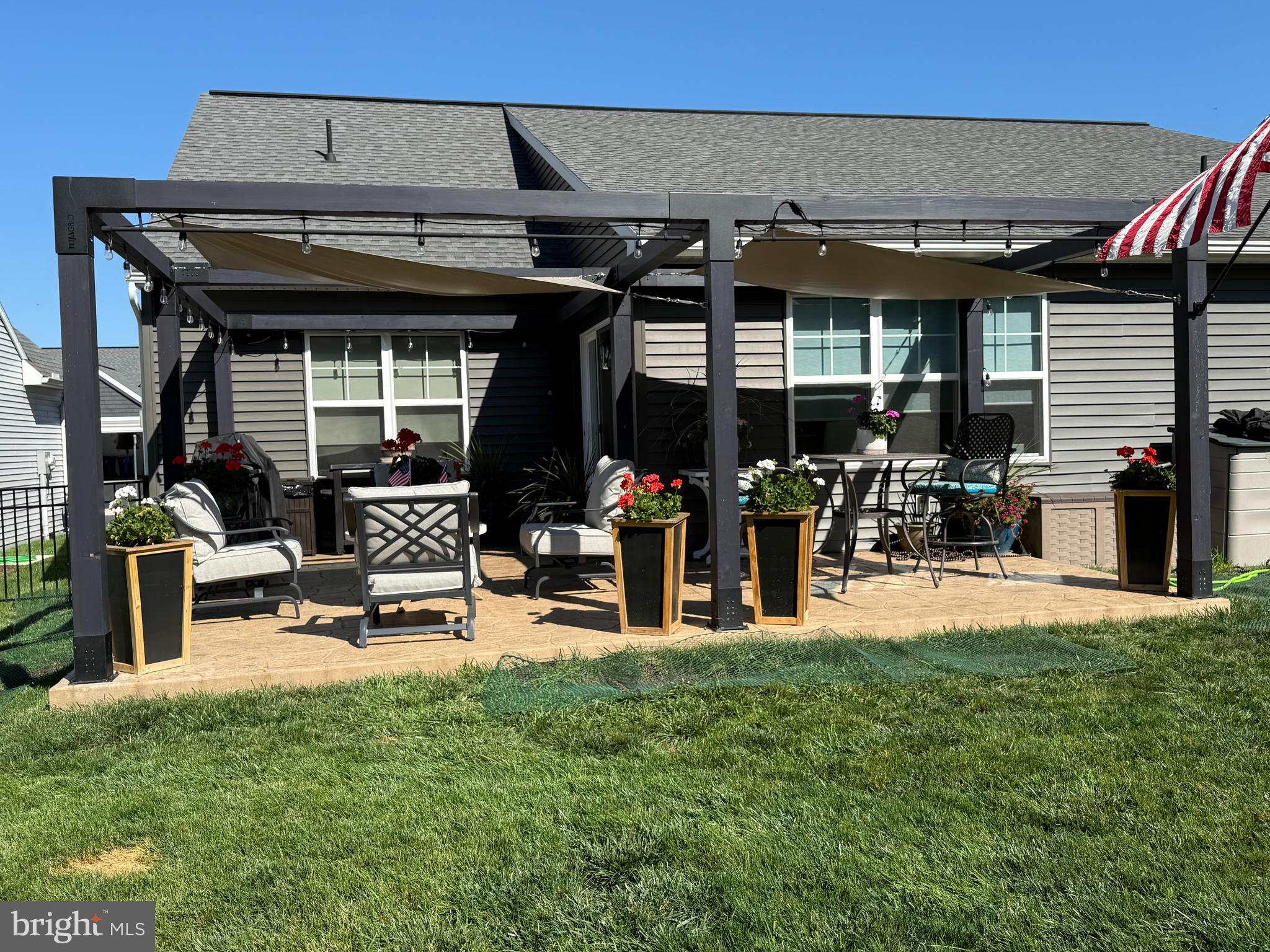 CORTLAND PARK AT WINDING HILLS - Residential