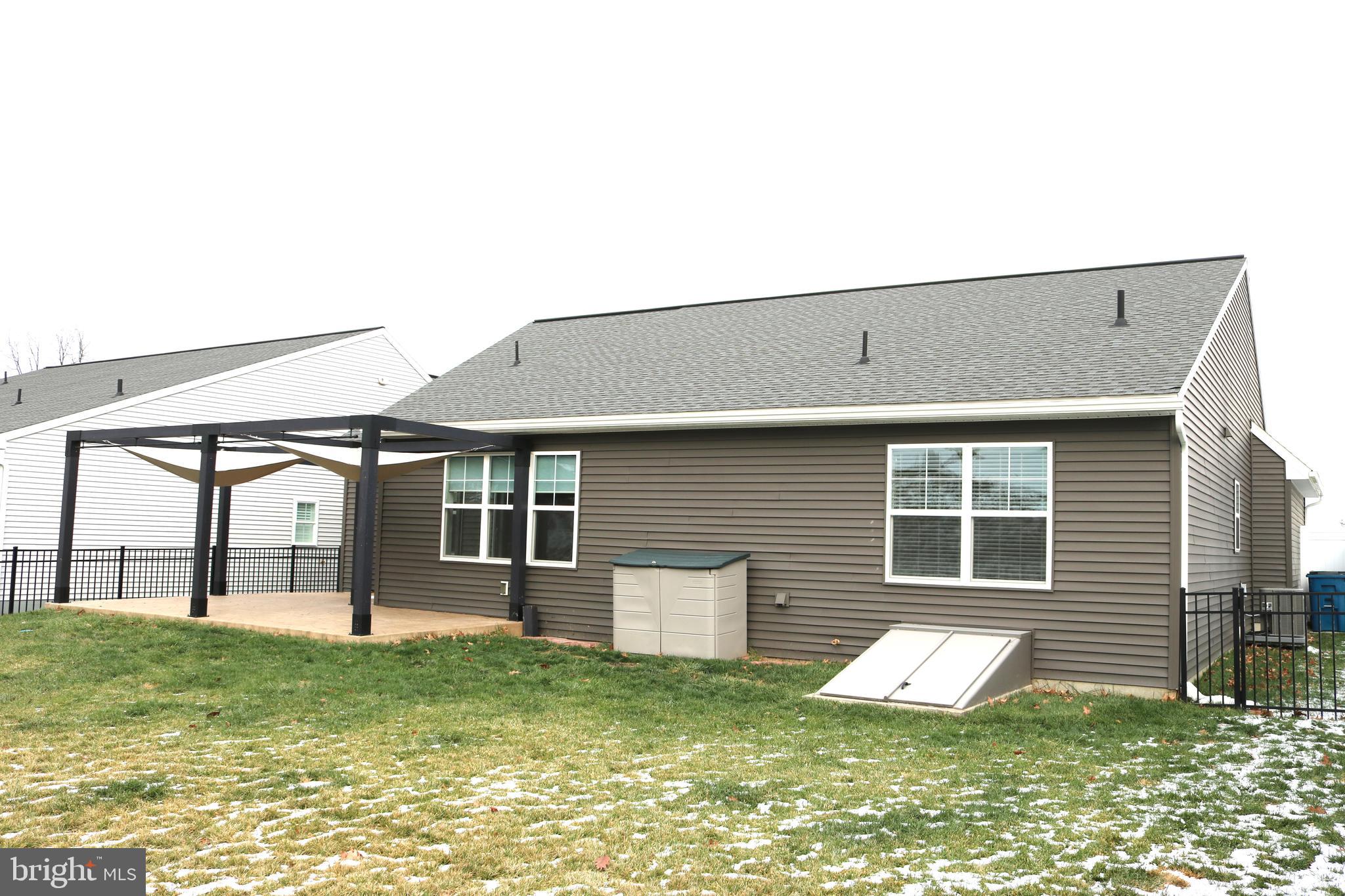 CORTLAND PARK AT WINDING HILLS - Residential