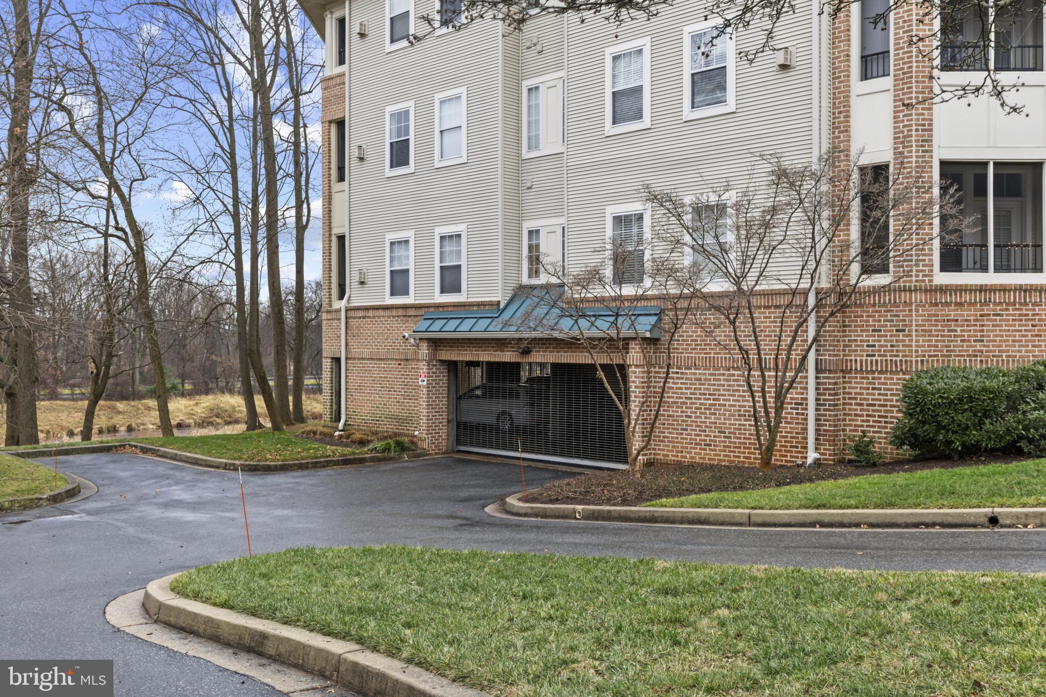 WAVERLY WOODS - Residential