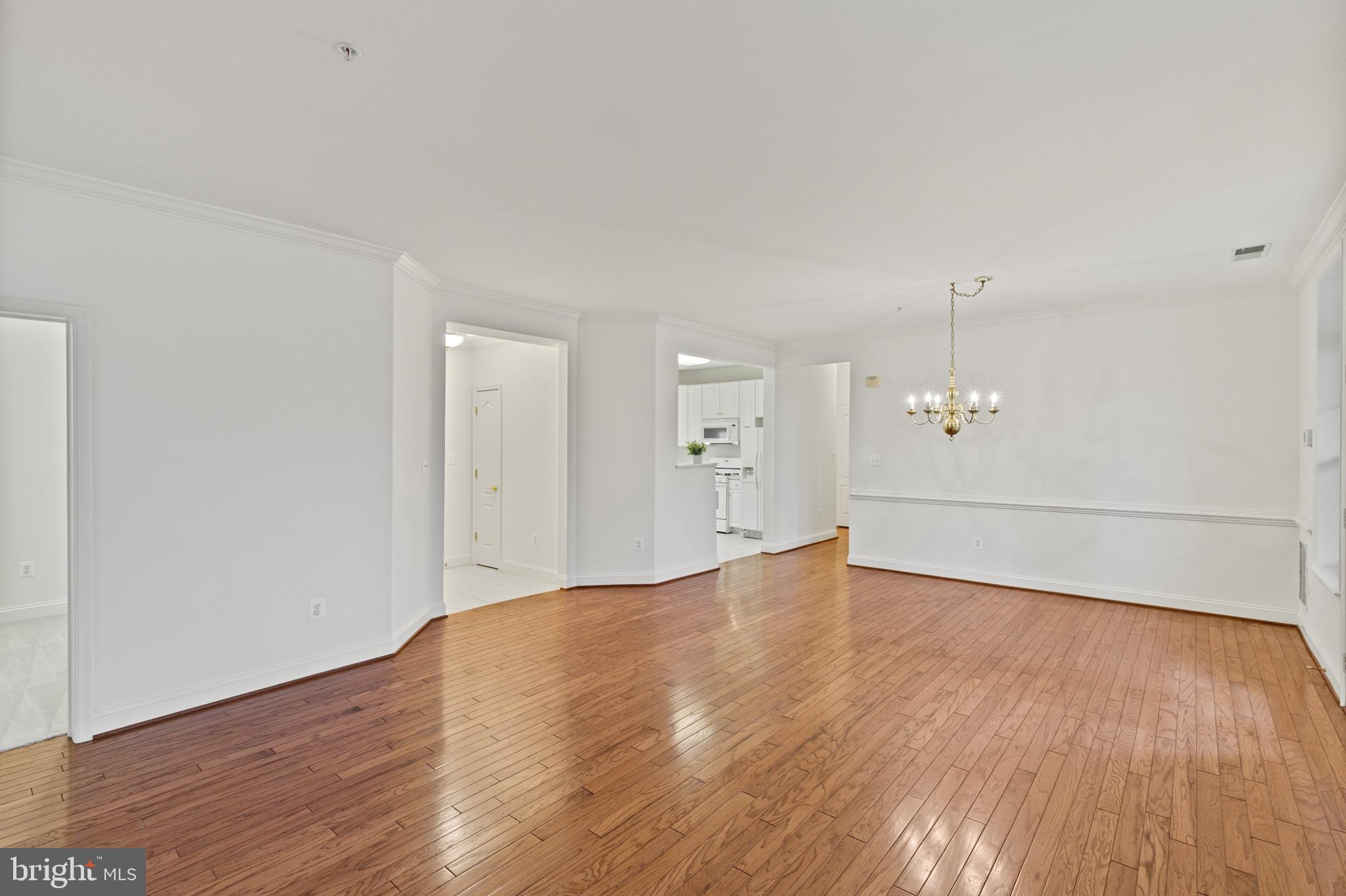 WAVERLY WOODS - Residential