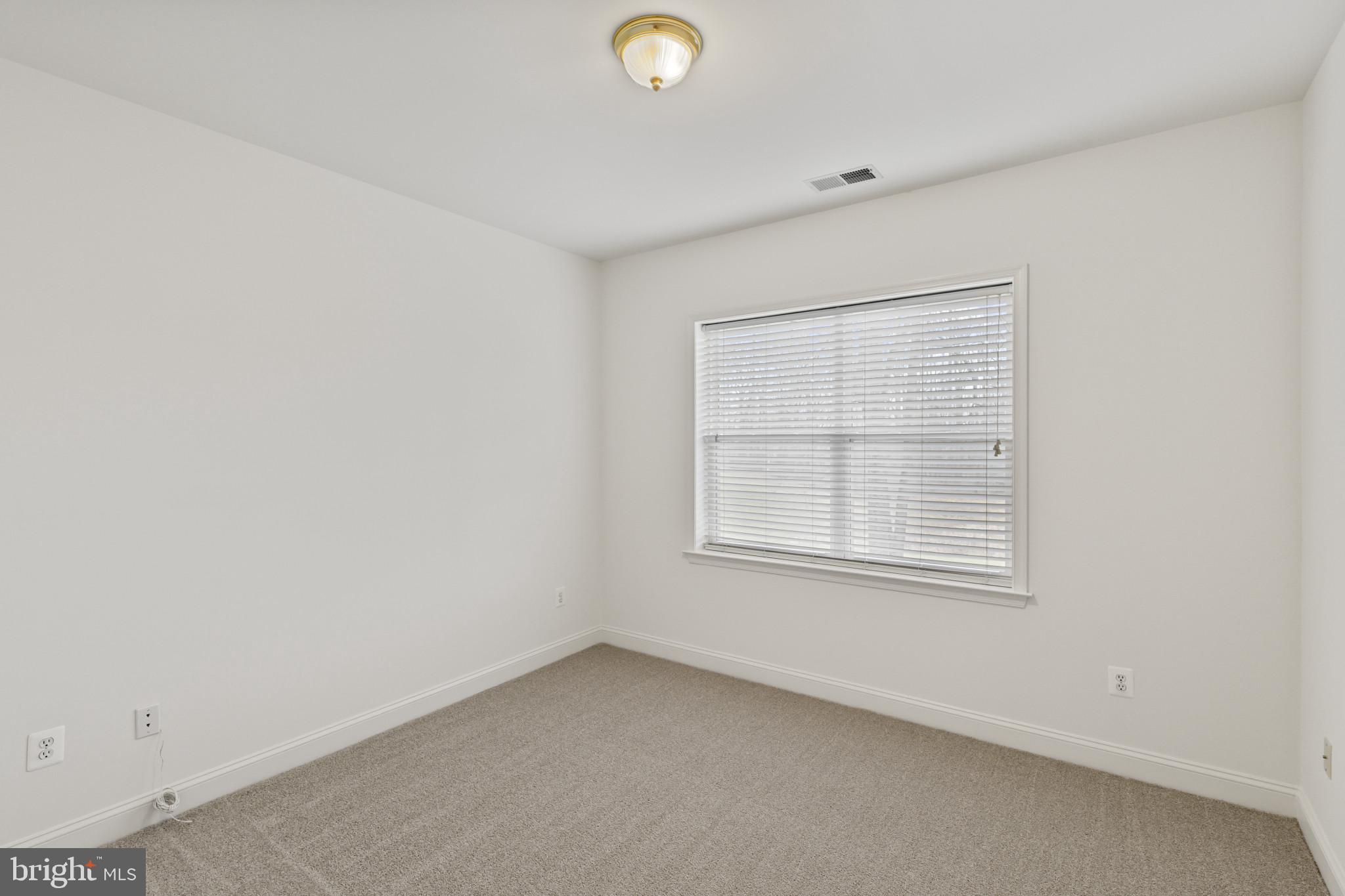 WAVERLY WOODS - Residential