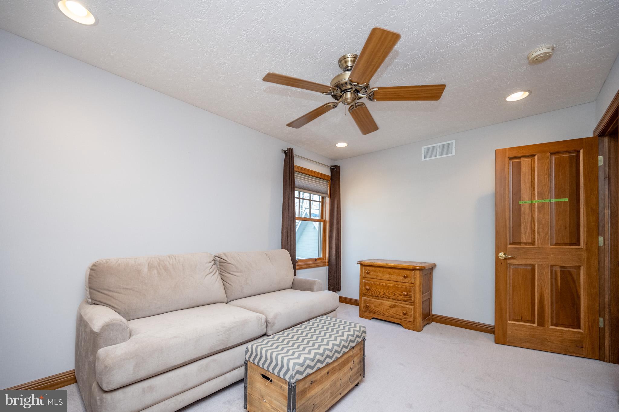 SLOAN TRACT - Residential