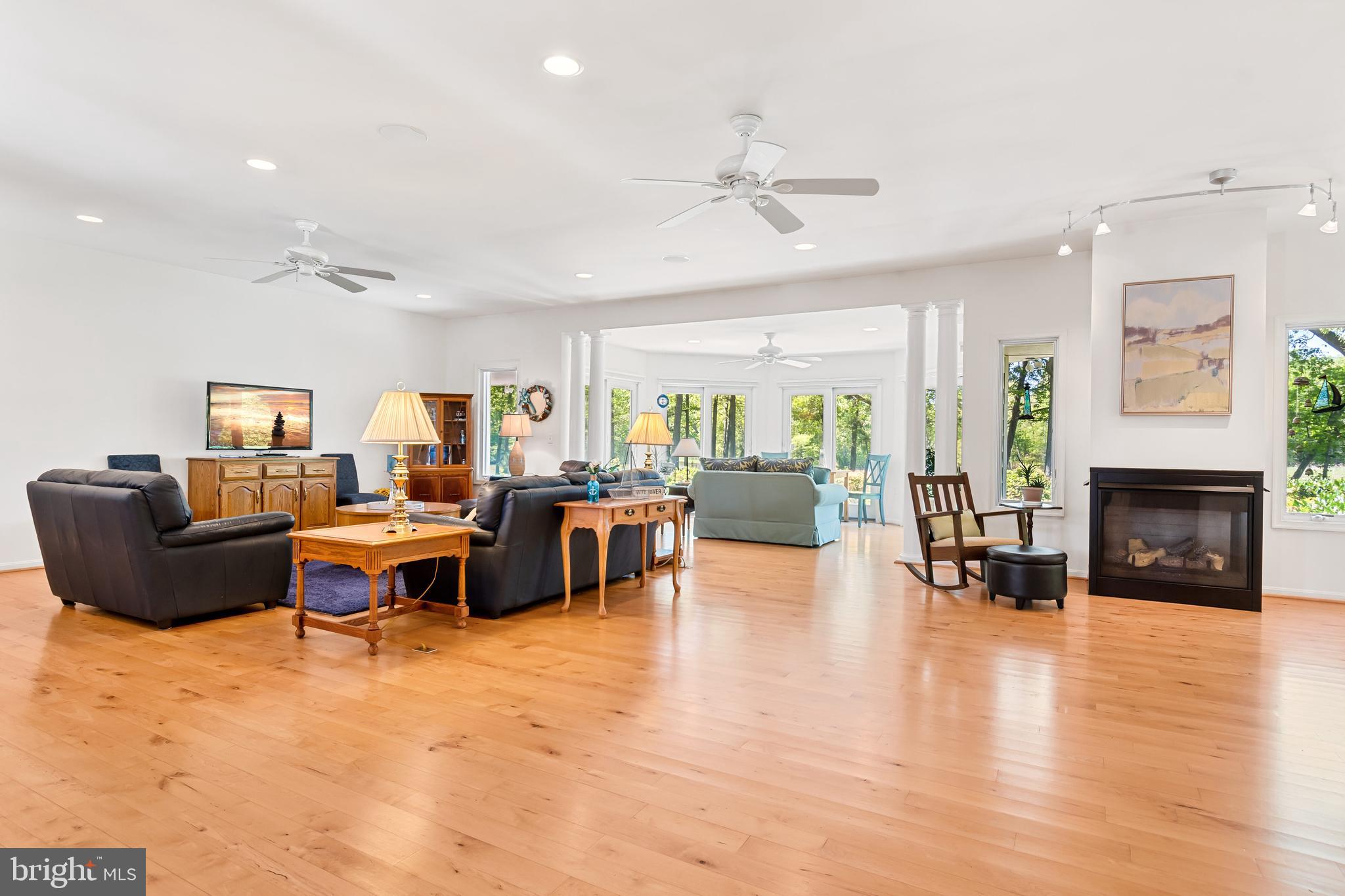 HICKORY RIDGE - Residential