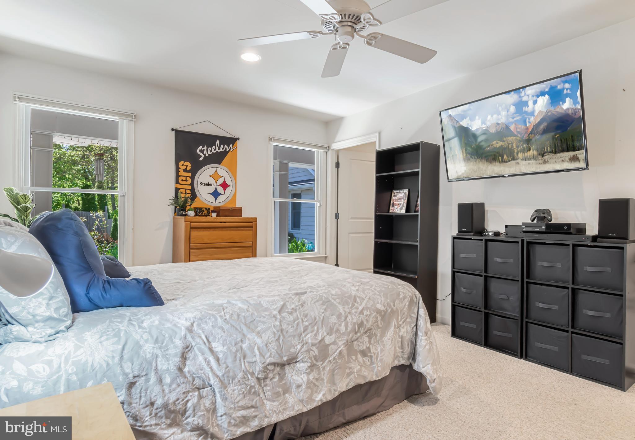 HICKORY RIDGE - Residential