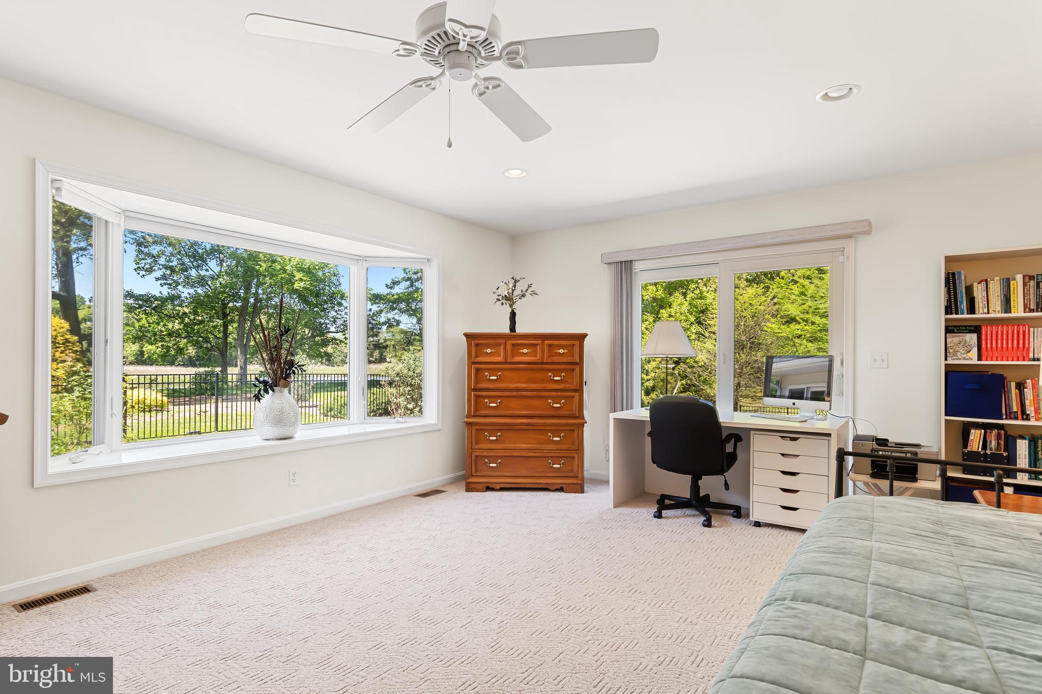 HICKORY RIDGE - Residential