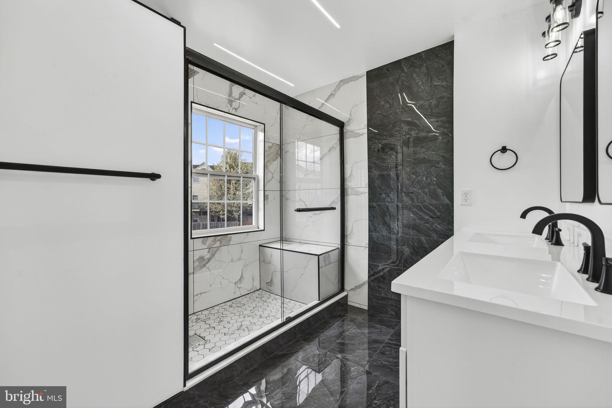 SALEM FIELDS - Residential