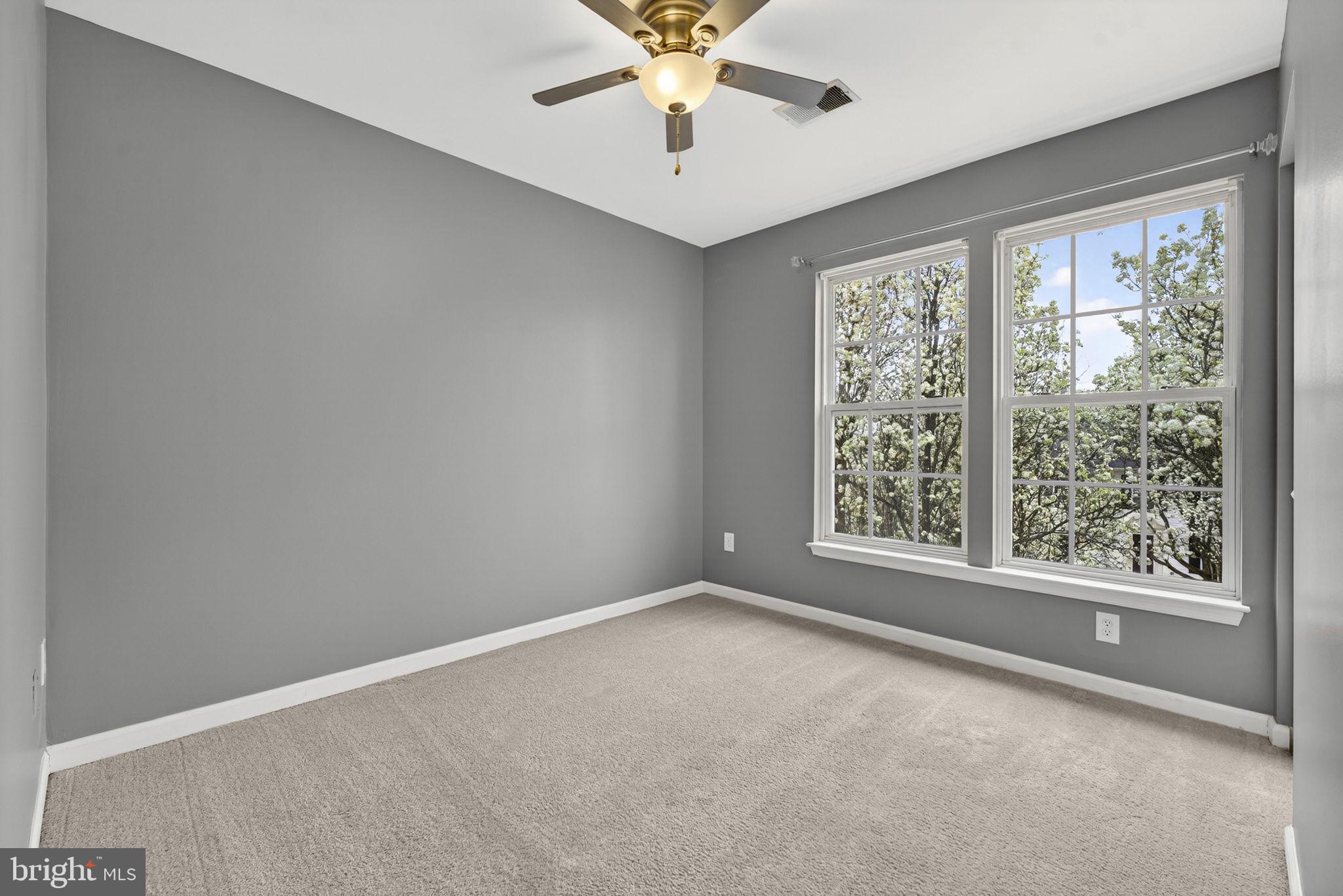 SALEM FIELDS - Residential