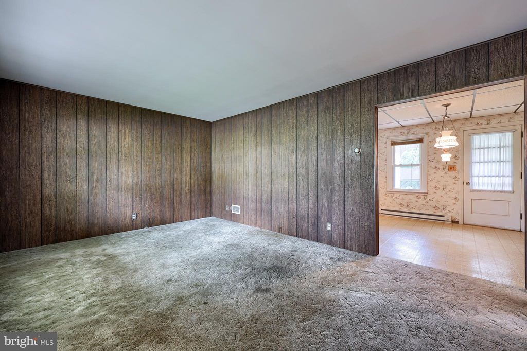 Photo of 2112 Temple Avenue, Lancaster, PA 17603 (MLS # PALA2052170)