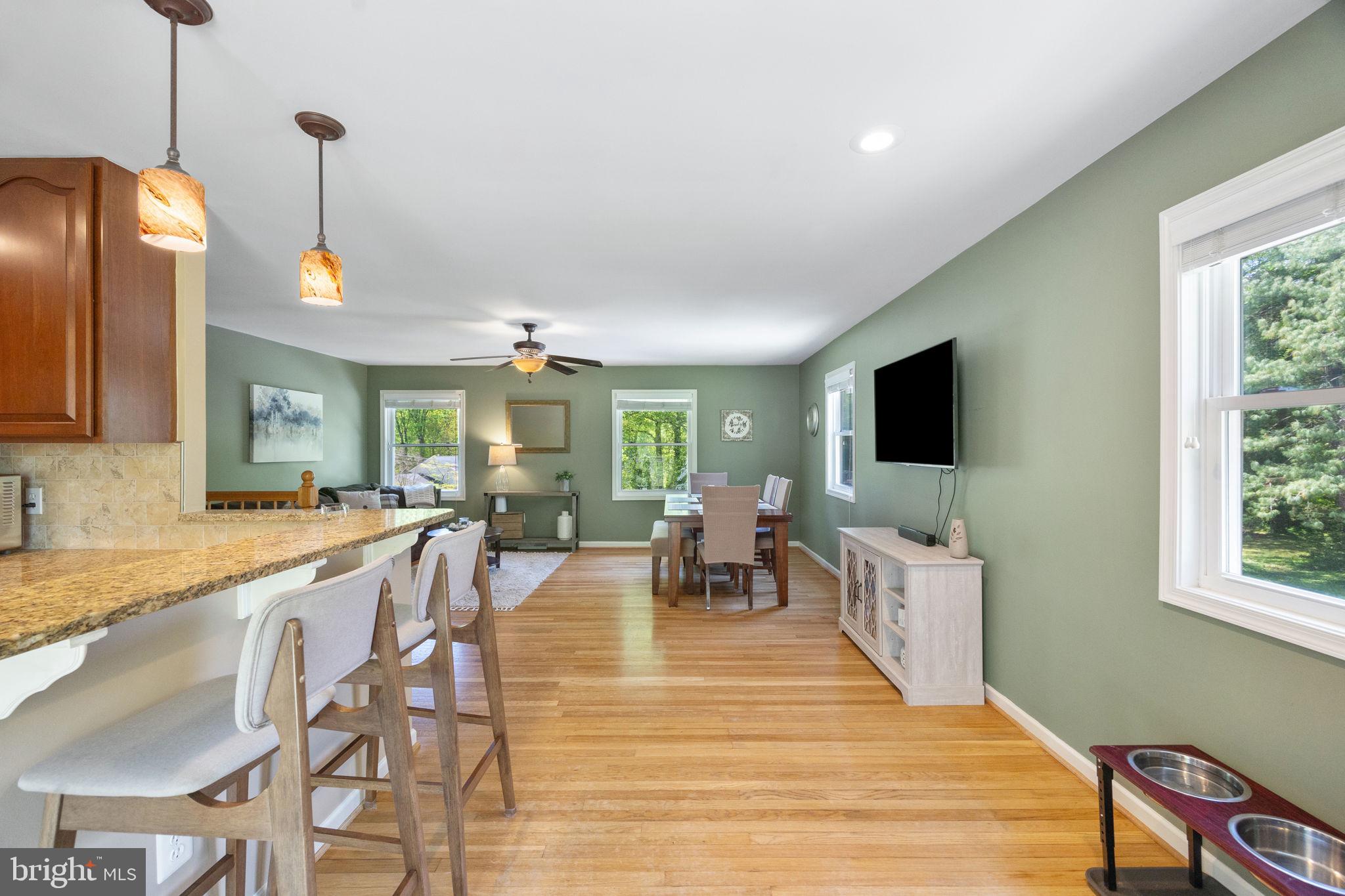 RUBERT MANOR - Residential