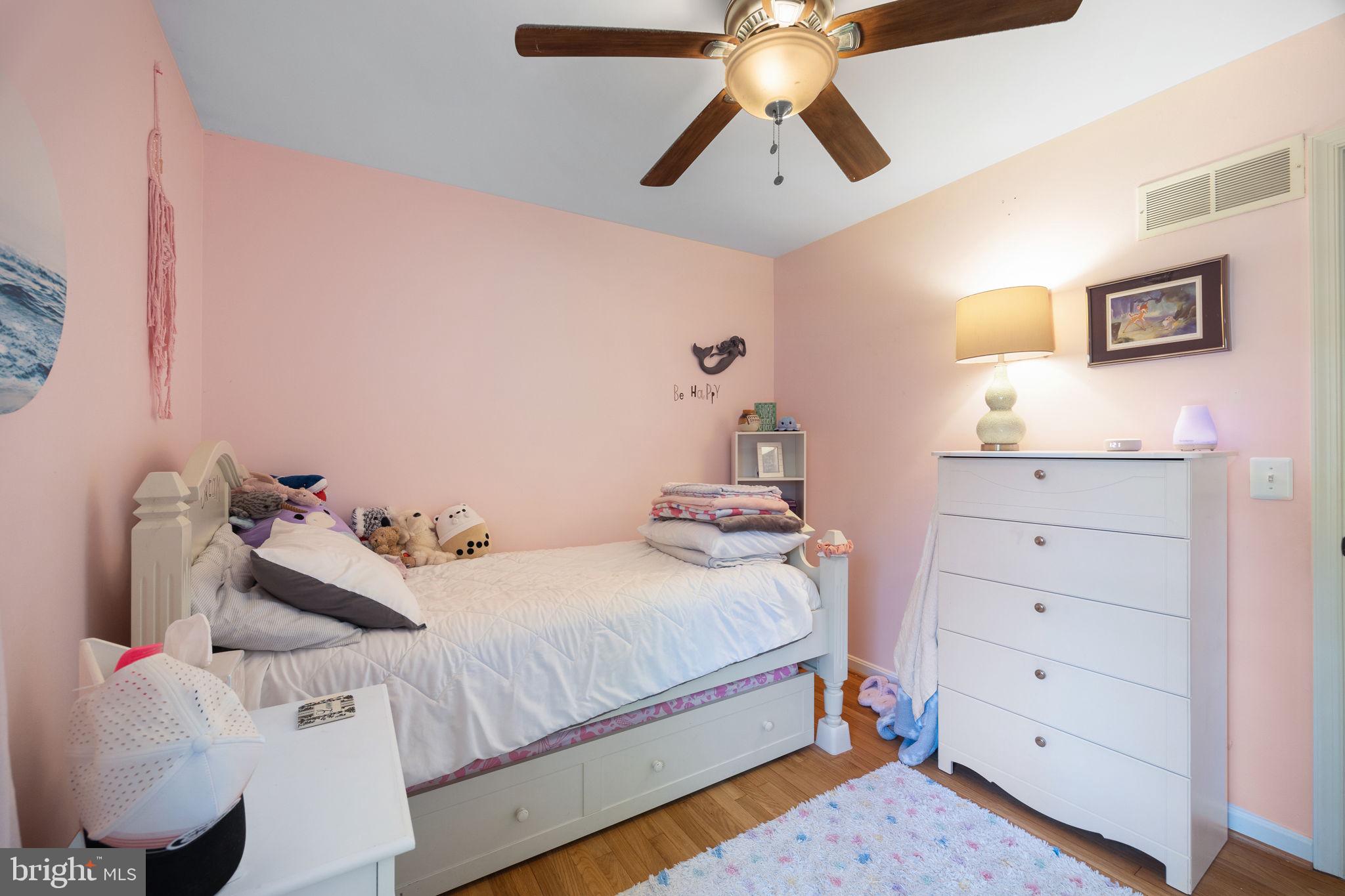 RUBERT MANOR - Residential