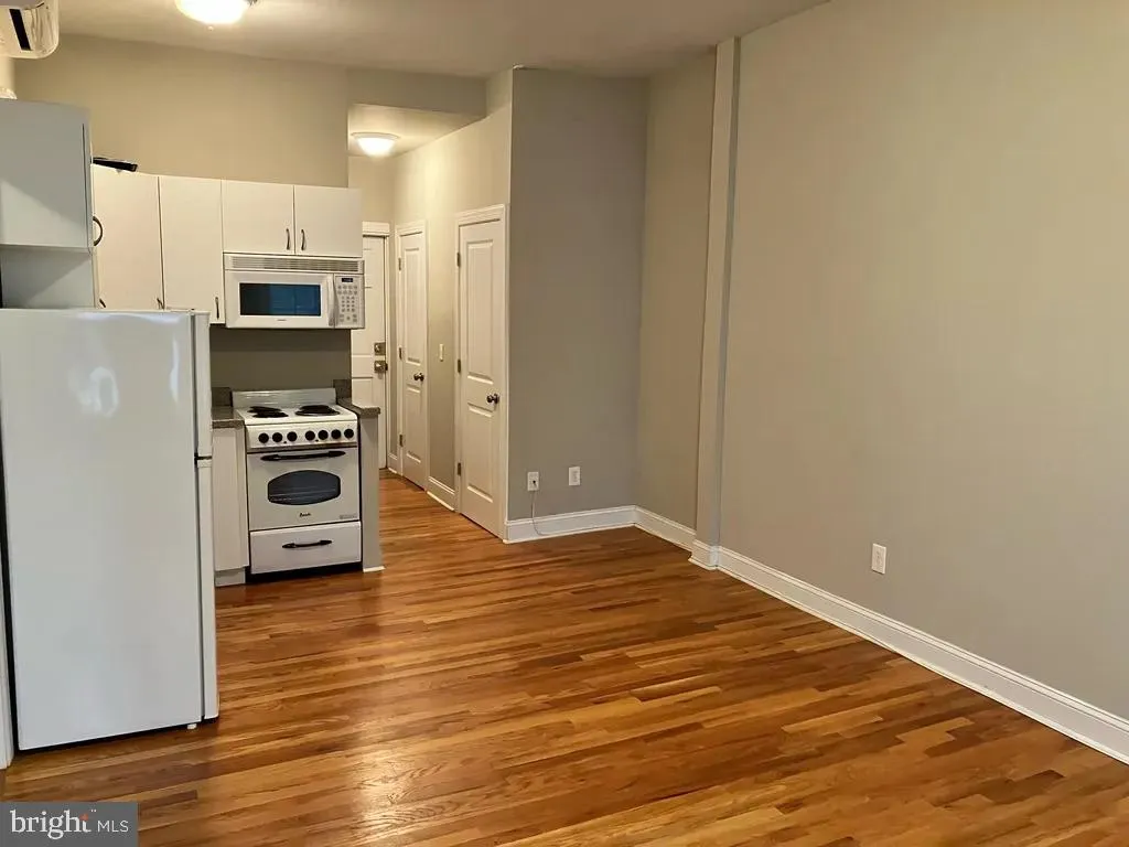 Additional image 15 of 1527 Spruce Street Unit 30A, Philadelphia, PA 19102