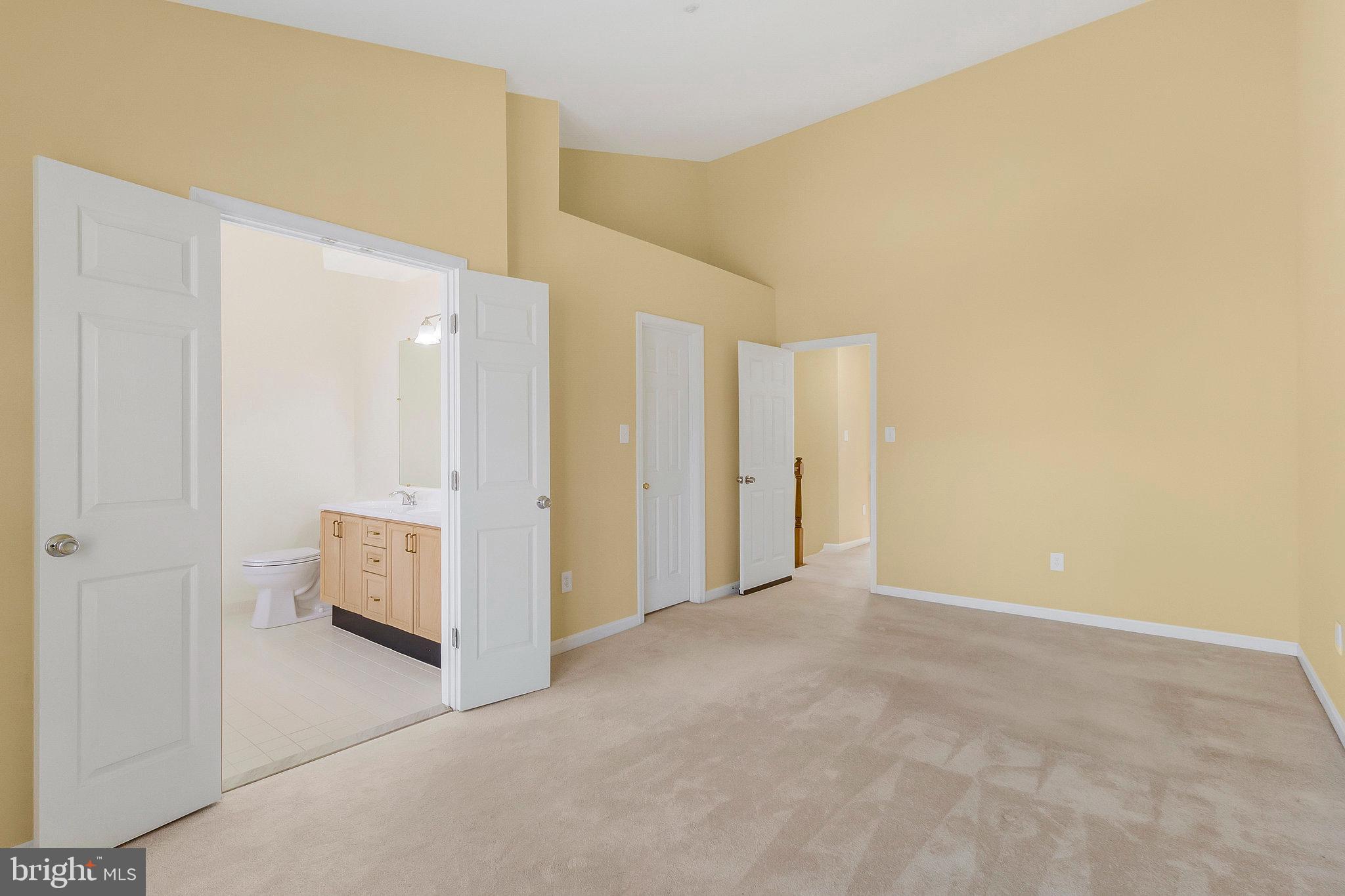 CAMBRIDGE PARK - Residential Lease