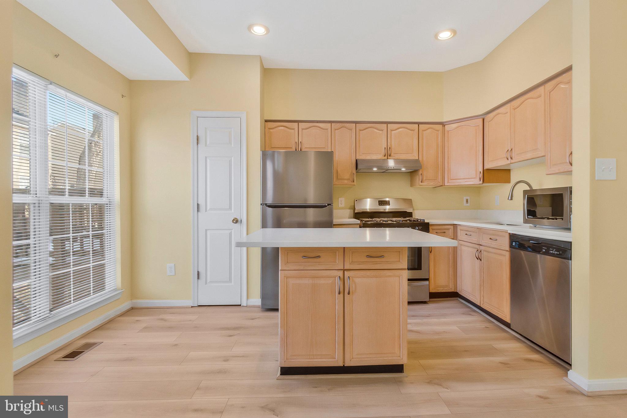 CAMBRIDGE PARK - Residential Lease