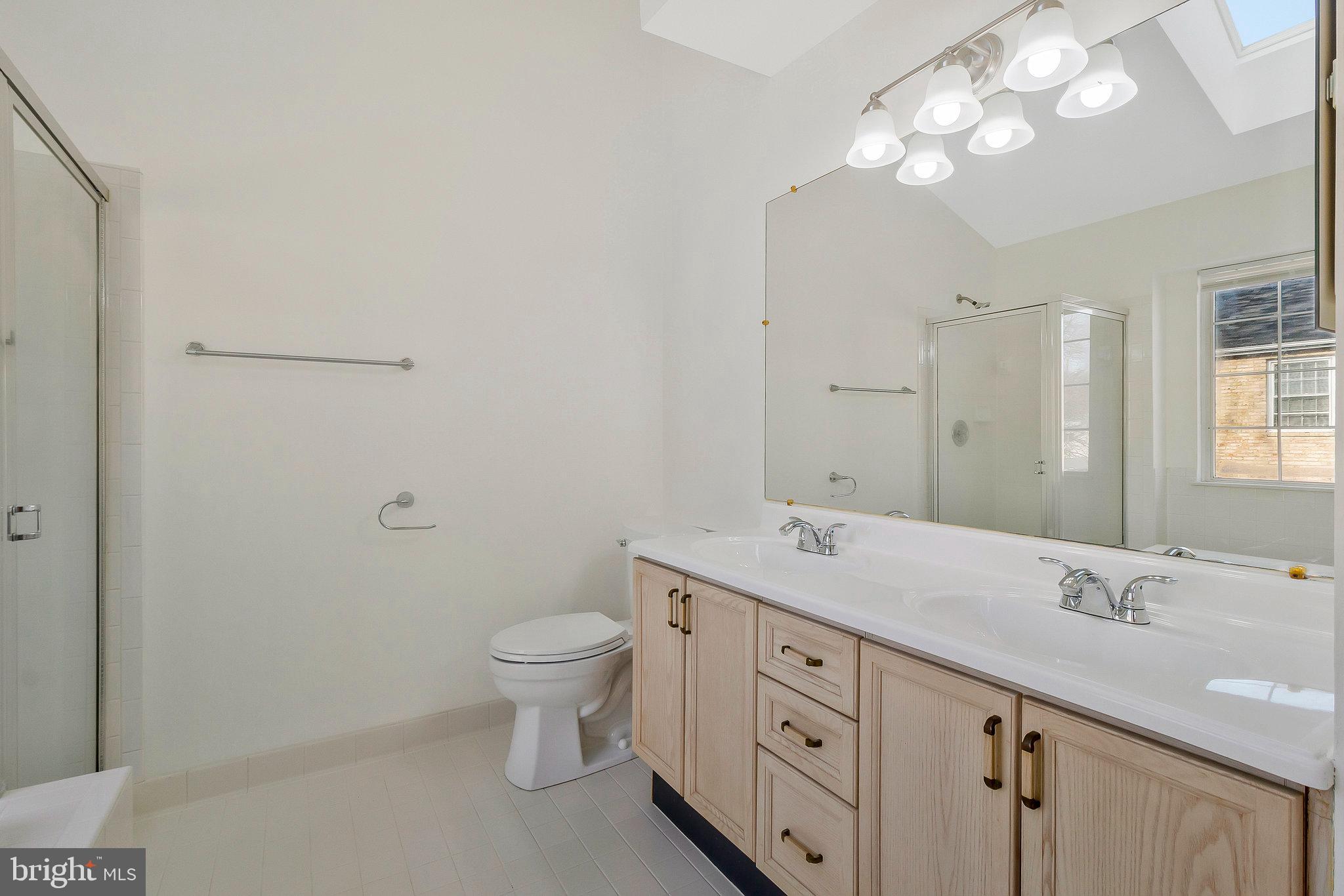 CAMBRIDGE PARK - Residential Lease