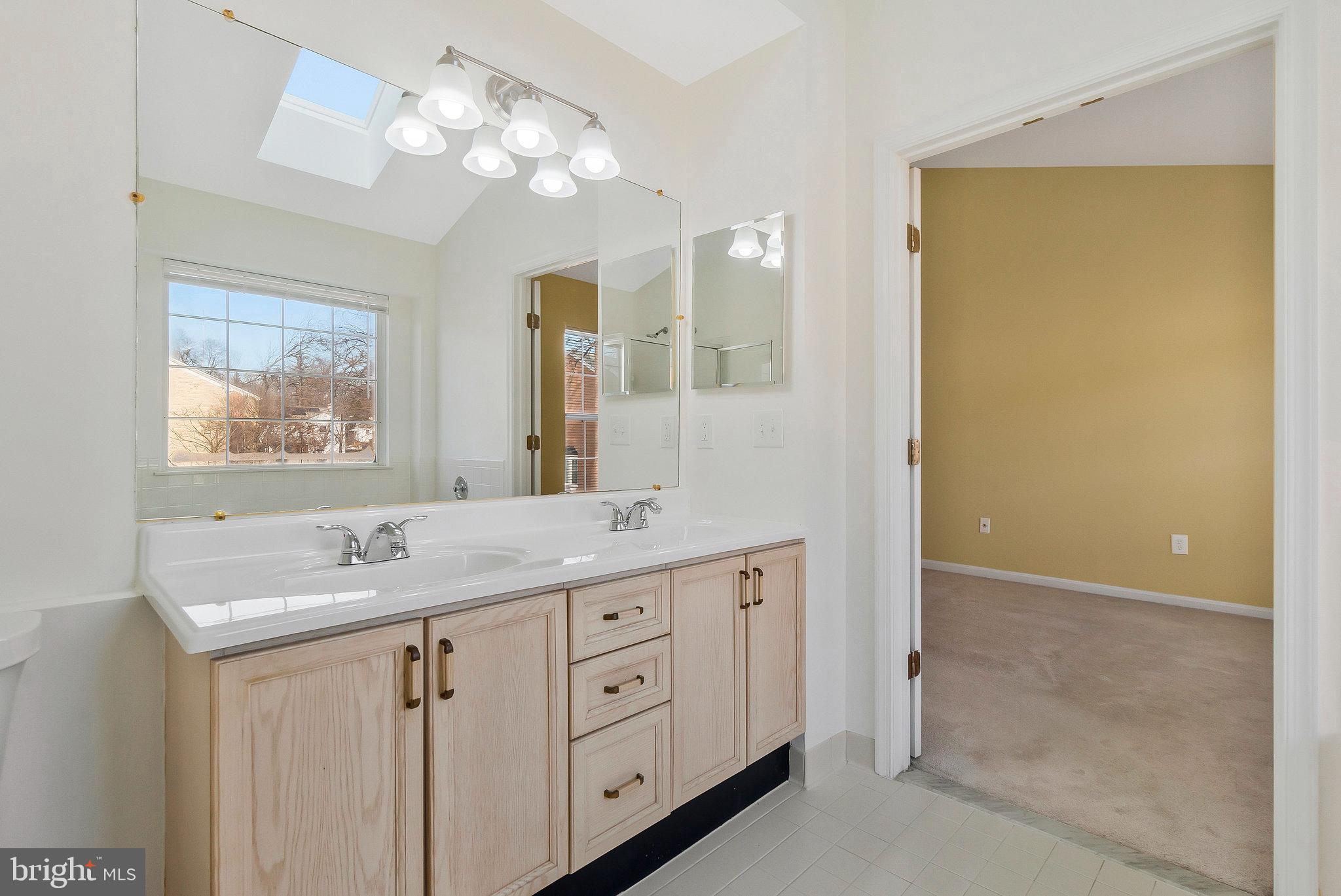 CAMBRIDGE PARK - Residential Lease