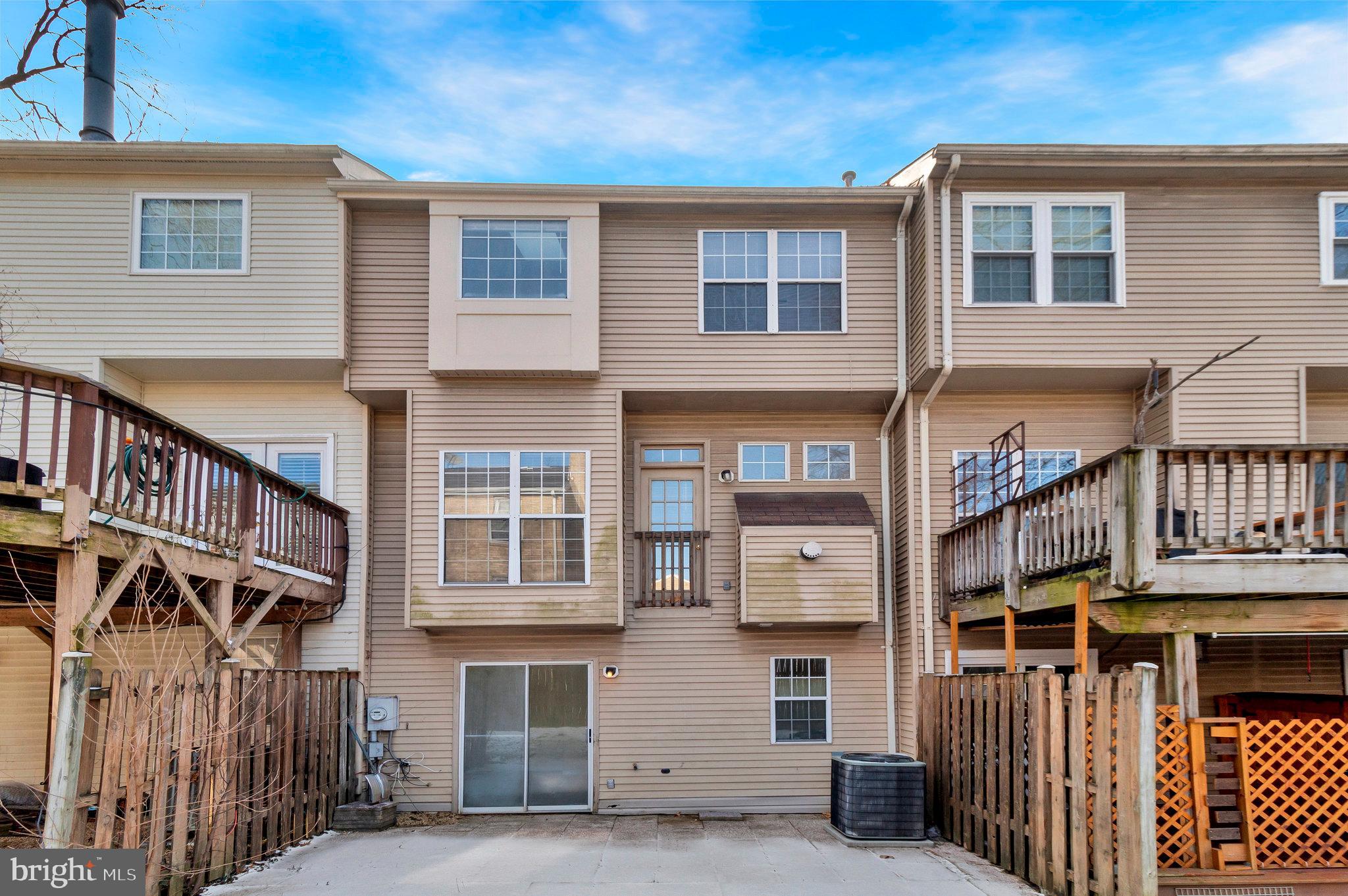 CAMBRIDGE PARK - Residential Lease