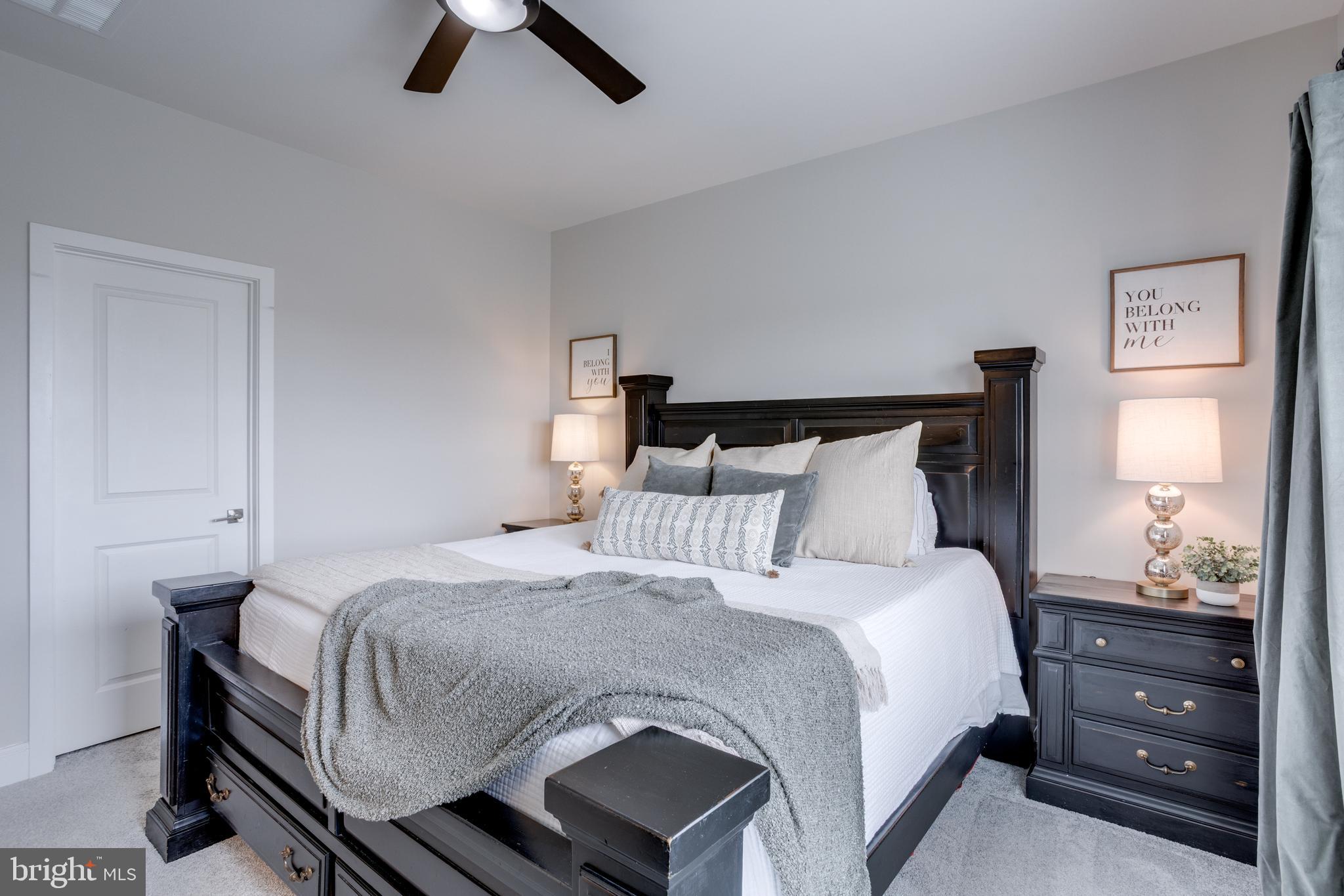 ROBINSON MANOR - Residential