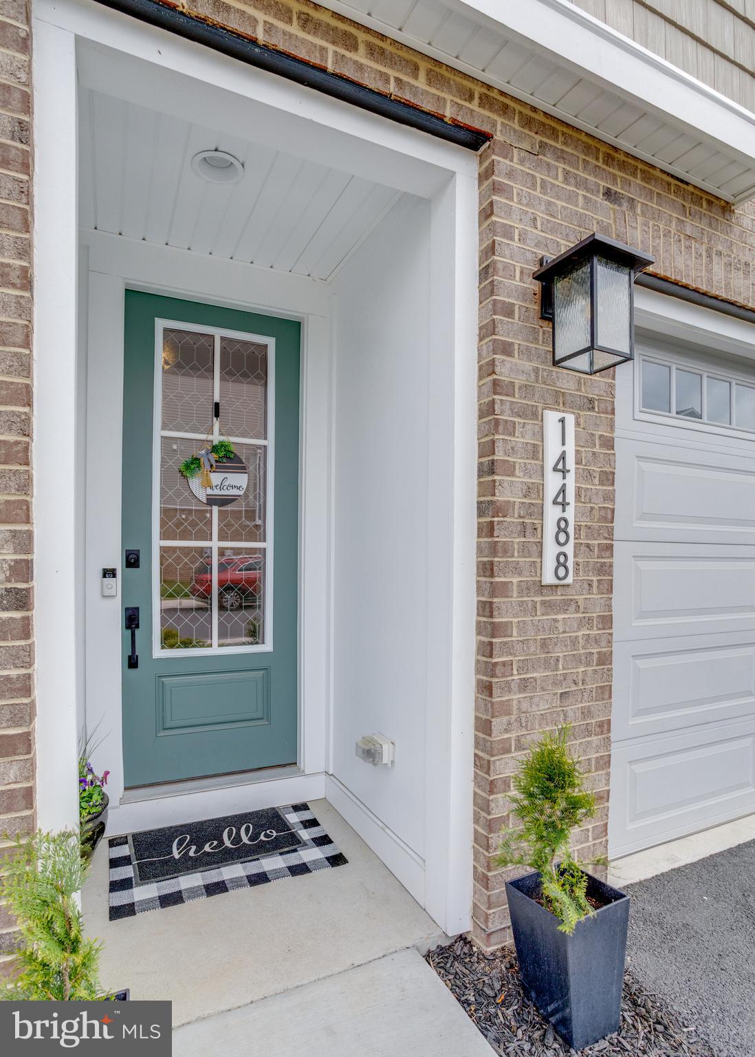 ROBINSON MANOR - Residential