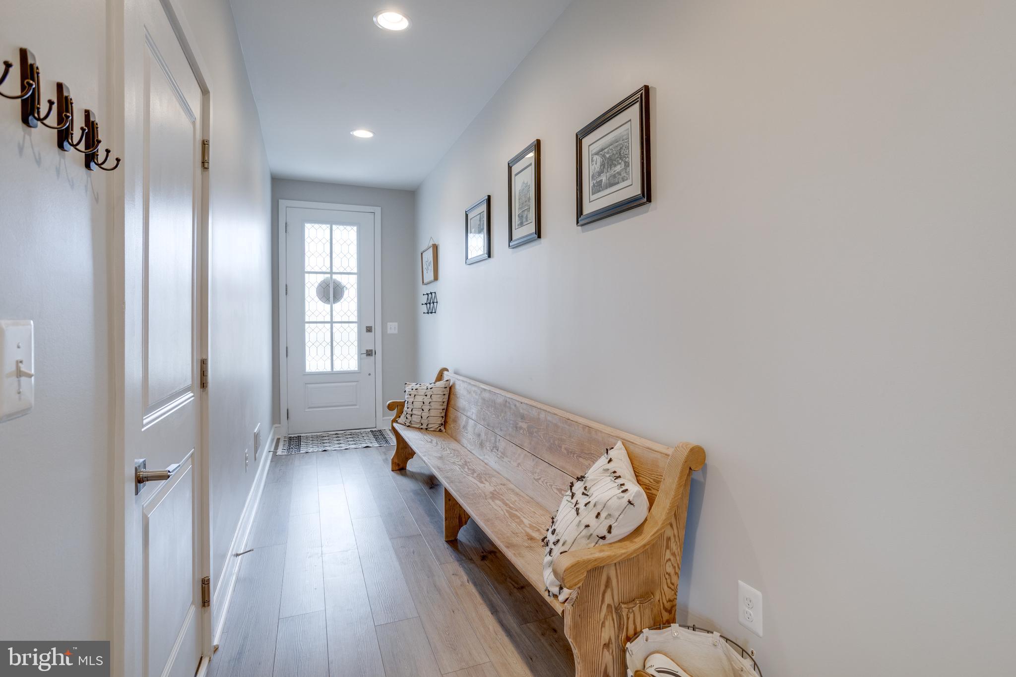 ROBINSON MANOR - Residential