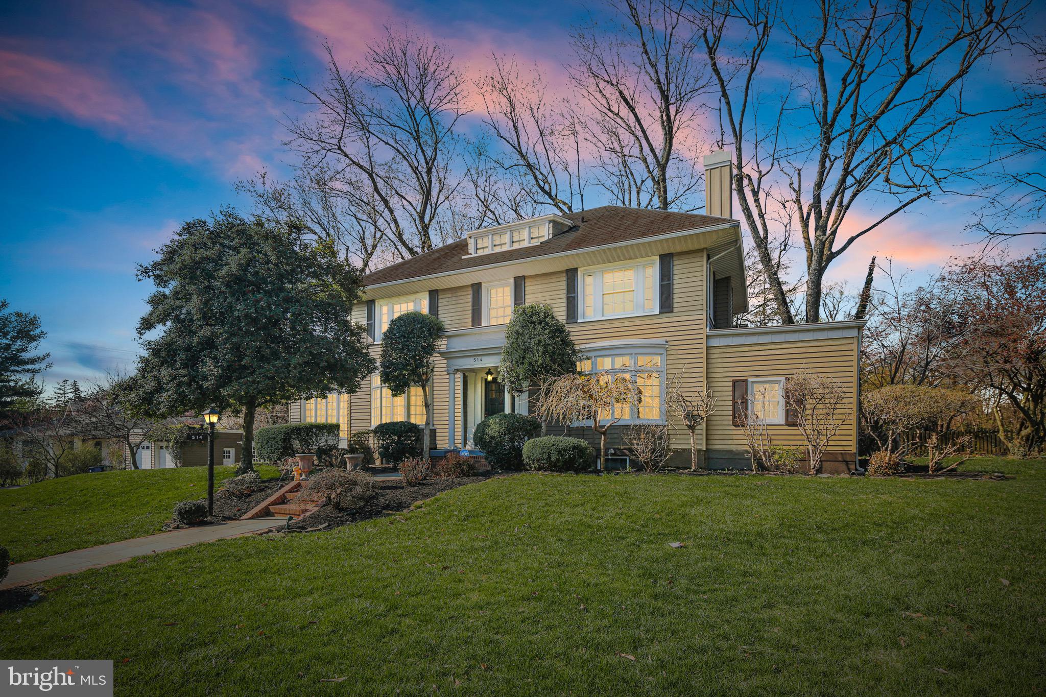 TEN HILLS - Residential