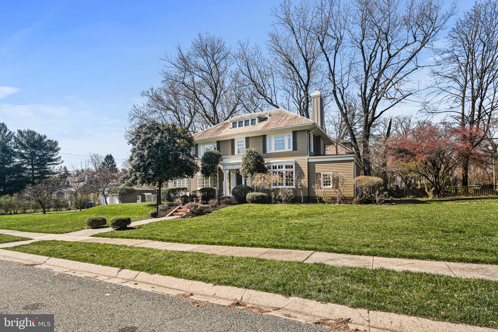 TEN HILLS - Residential