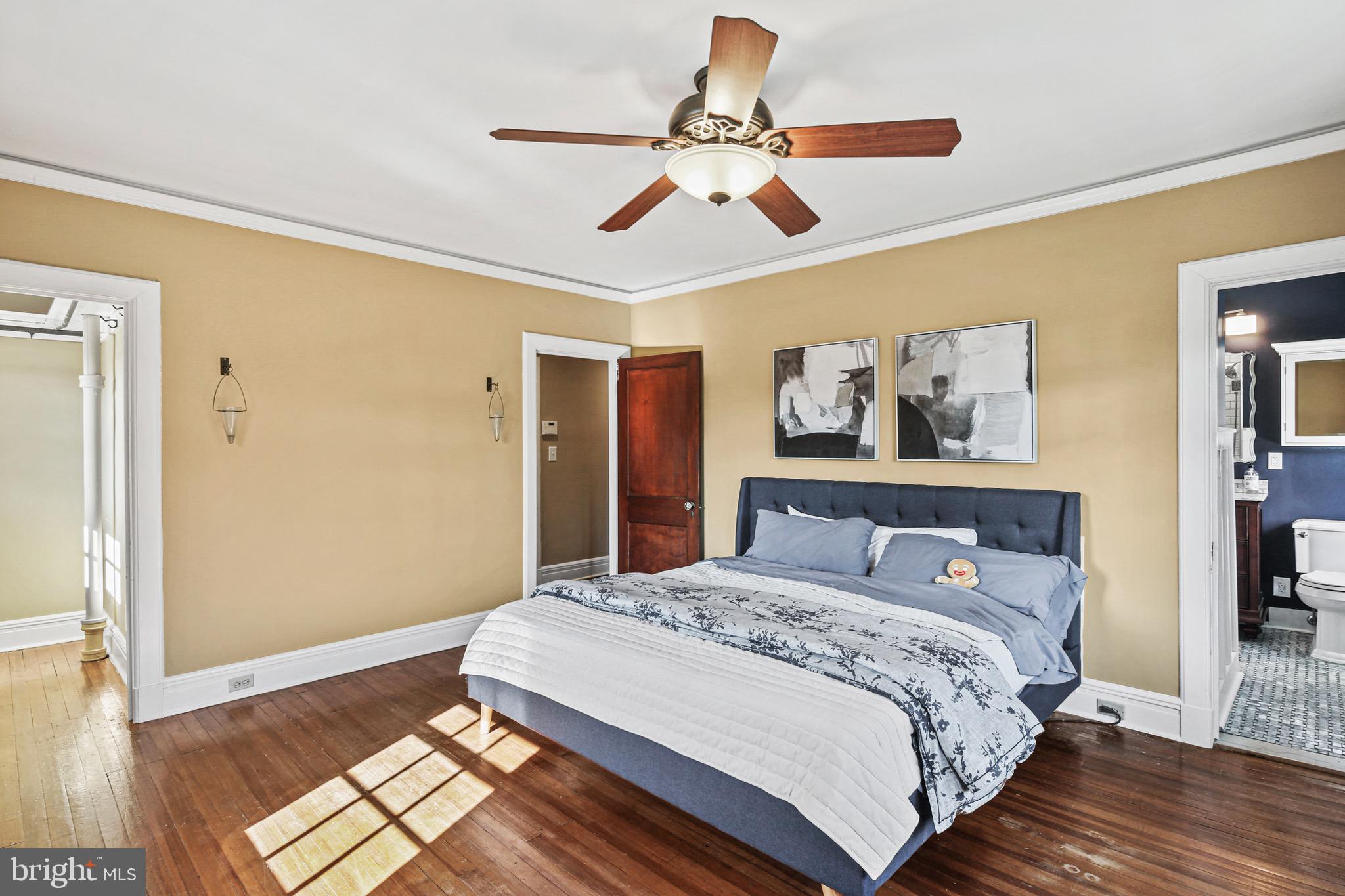 TEN HILLS - Residential