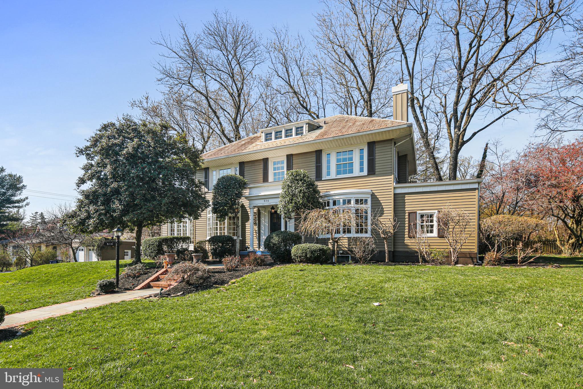 TEN HILLS - Residential