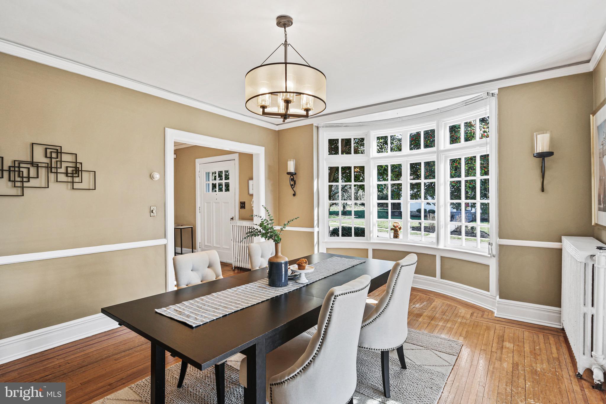 TEN HILLS - Residential