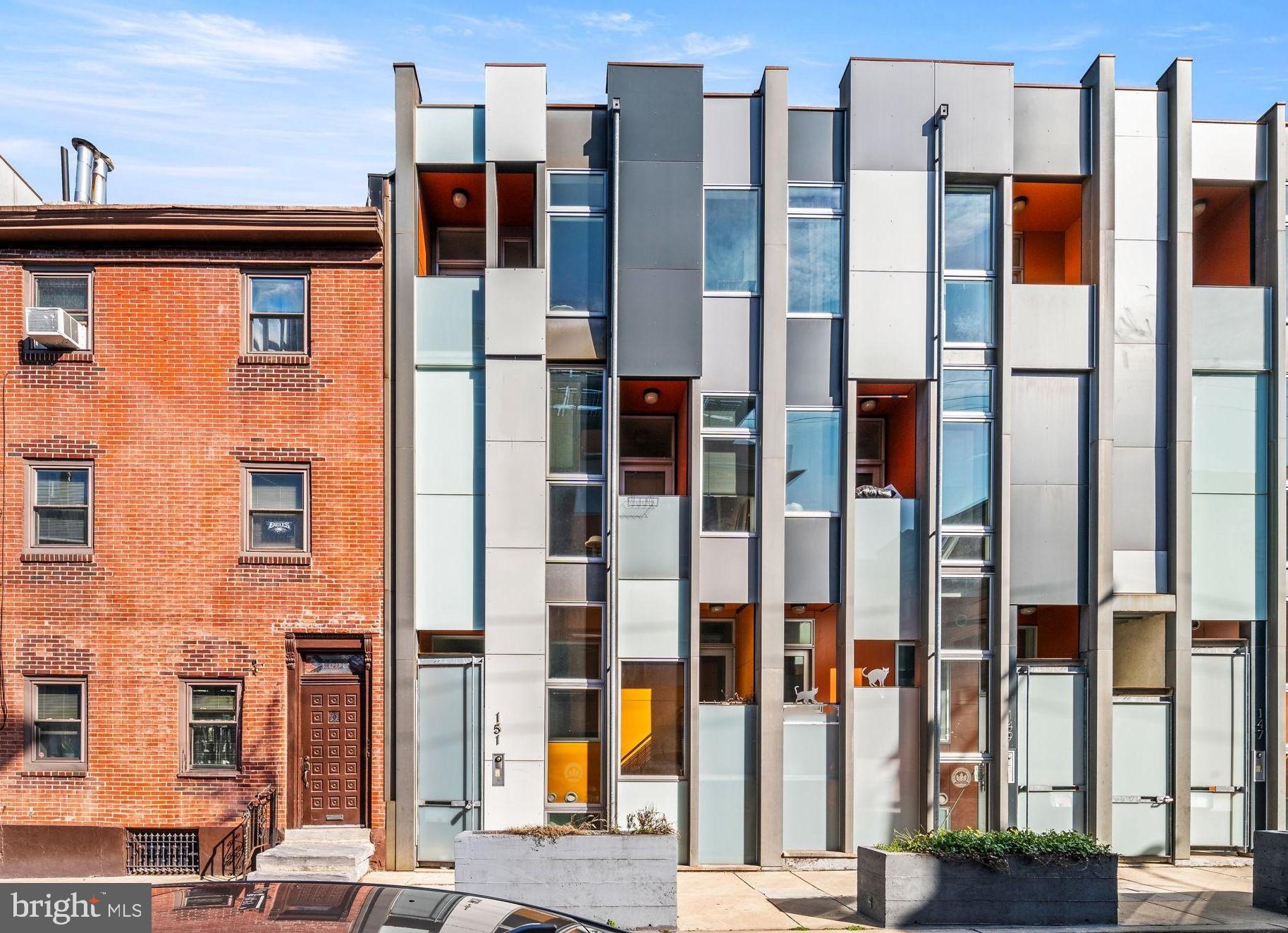 151 W LAUREL STREET A