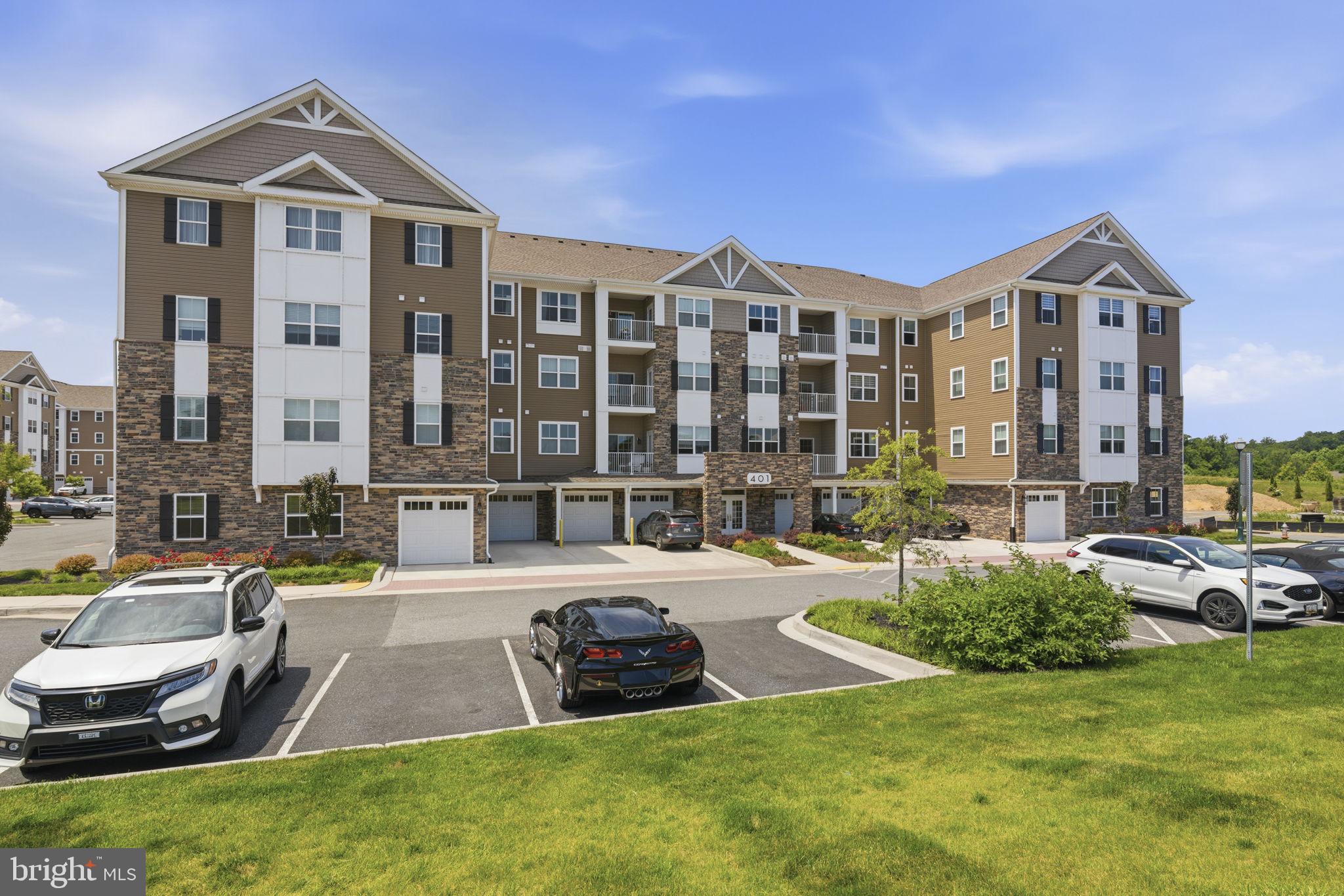 401 BOLD RULER COURT 307