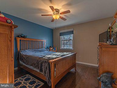 LAKEWOOD - Residential