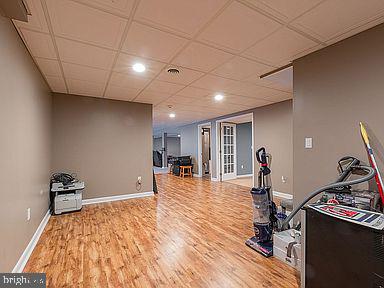 LAKEWOOD - Residential