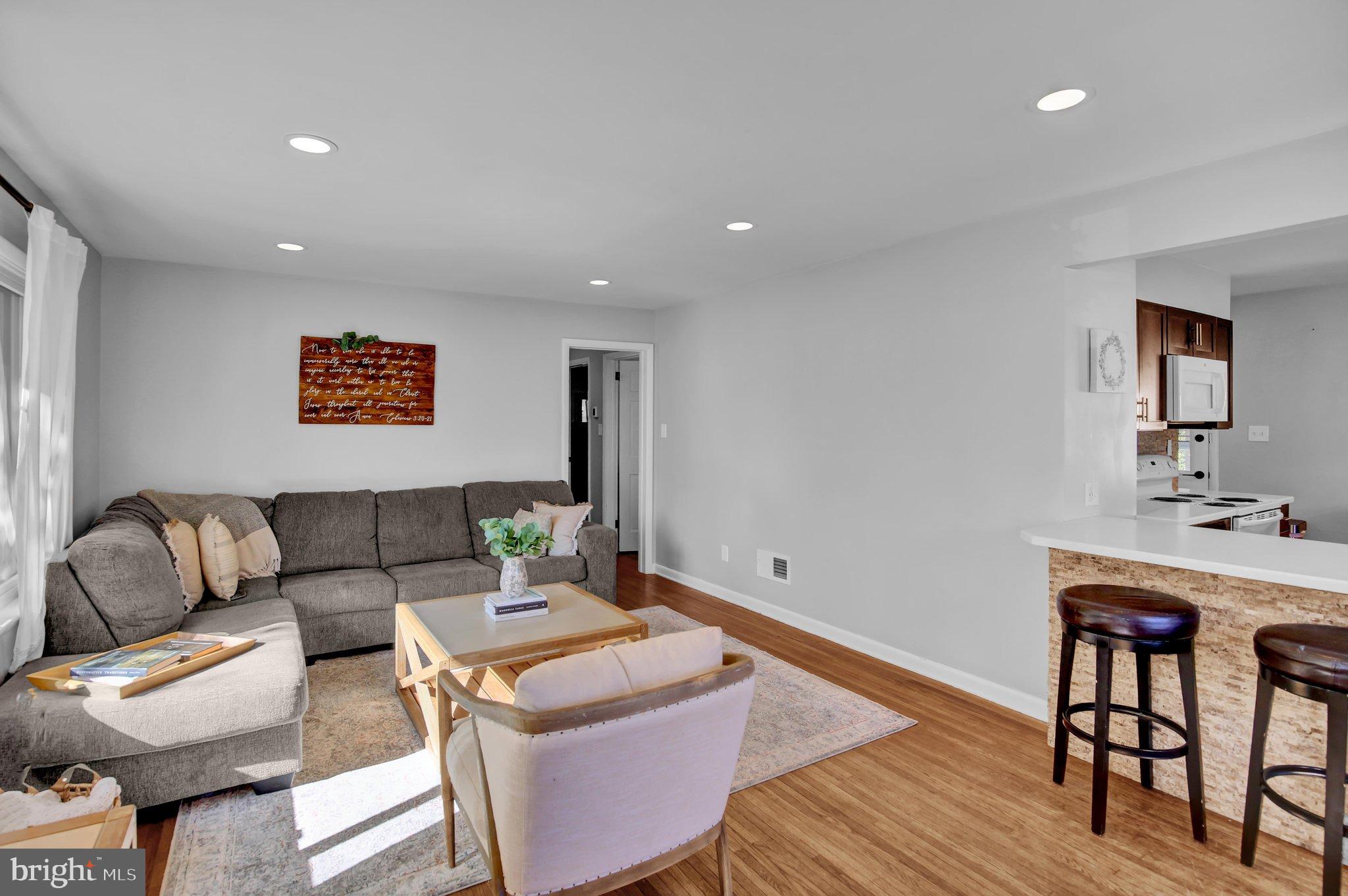 6287 CARPENTER STREET
