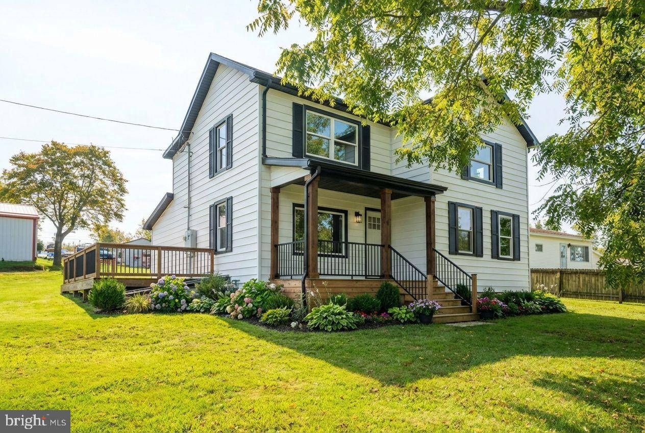 LOCH LYNN - Residential