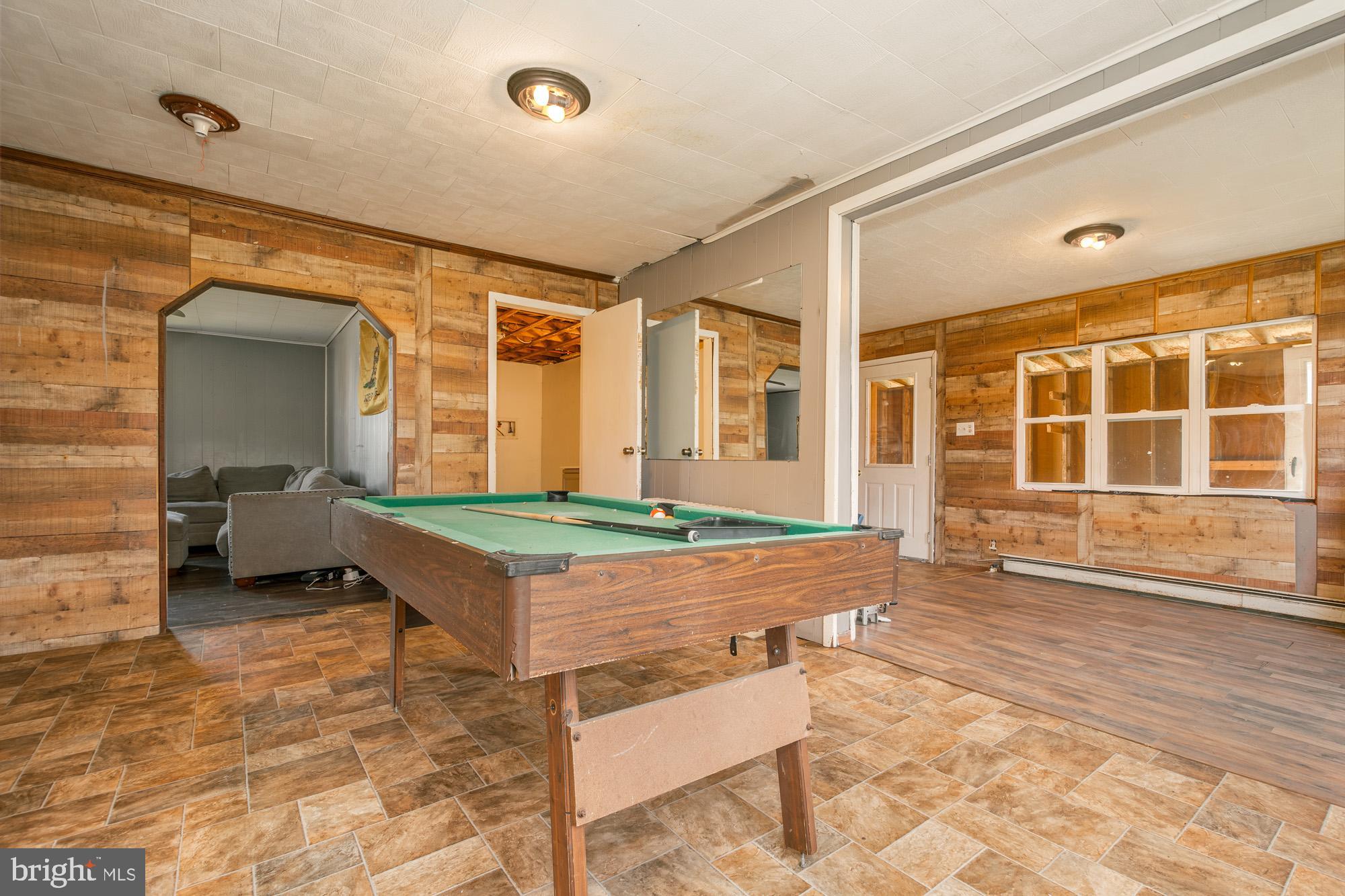 LOCH LYNN - Residential