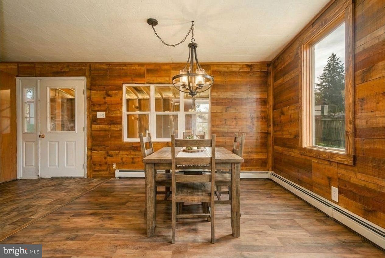 LOCH LYNN - Residential