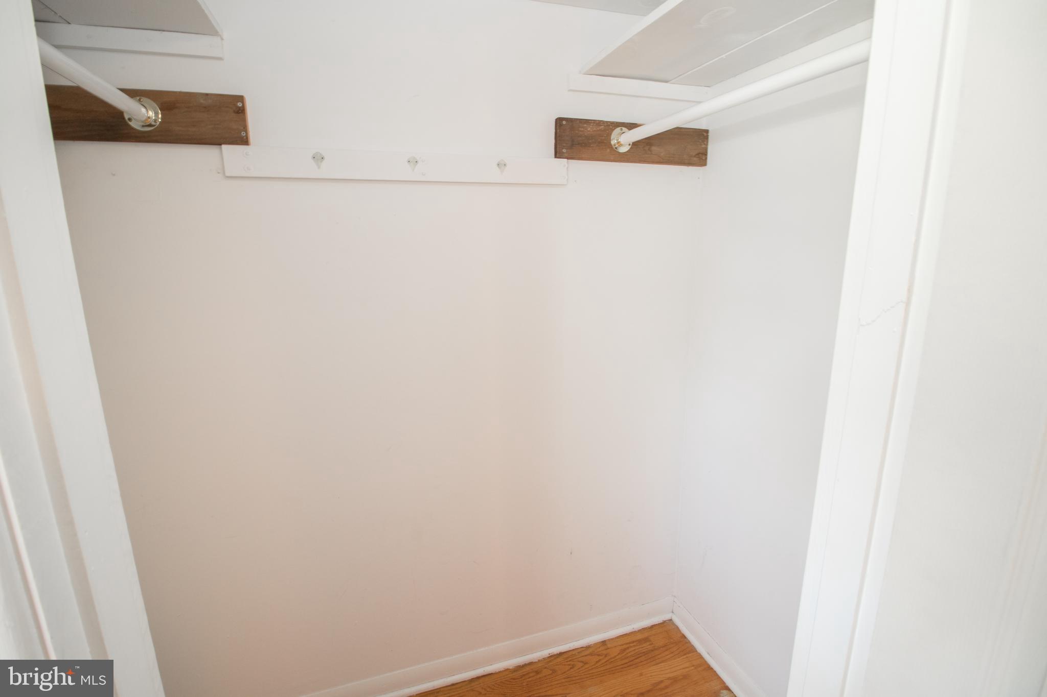 TOWN CREEK - Residential