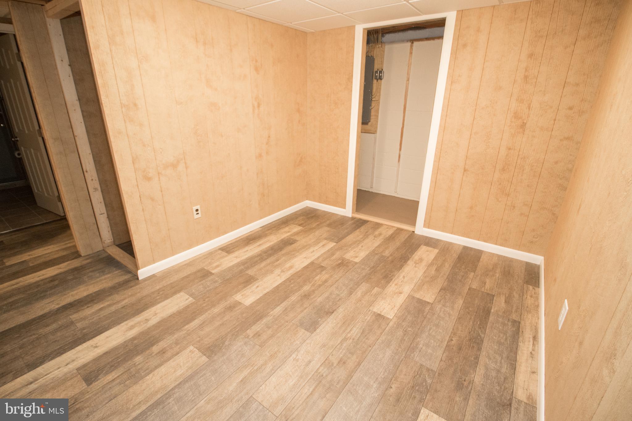 TOWN CREEK - Residential