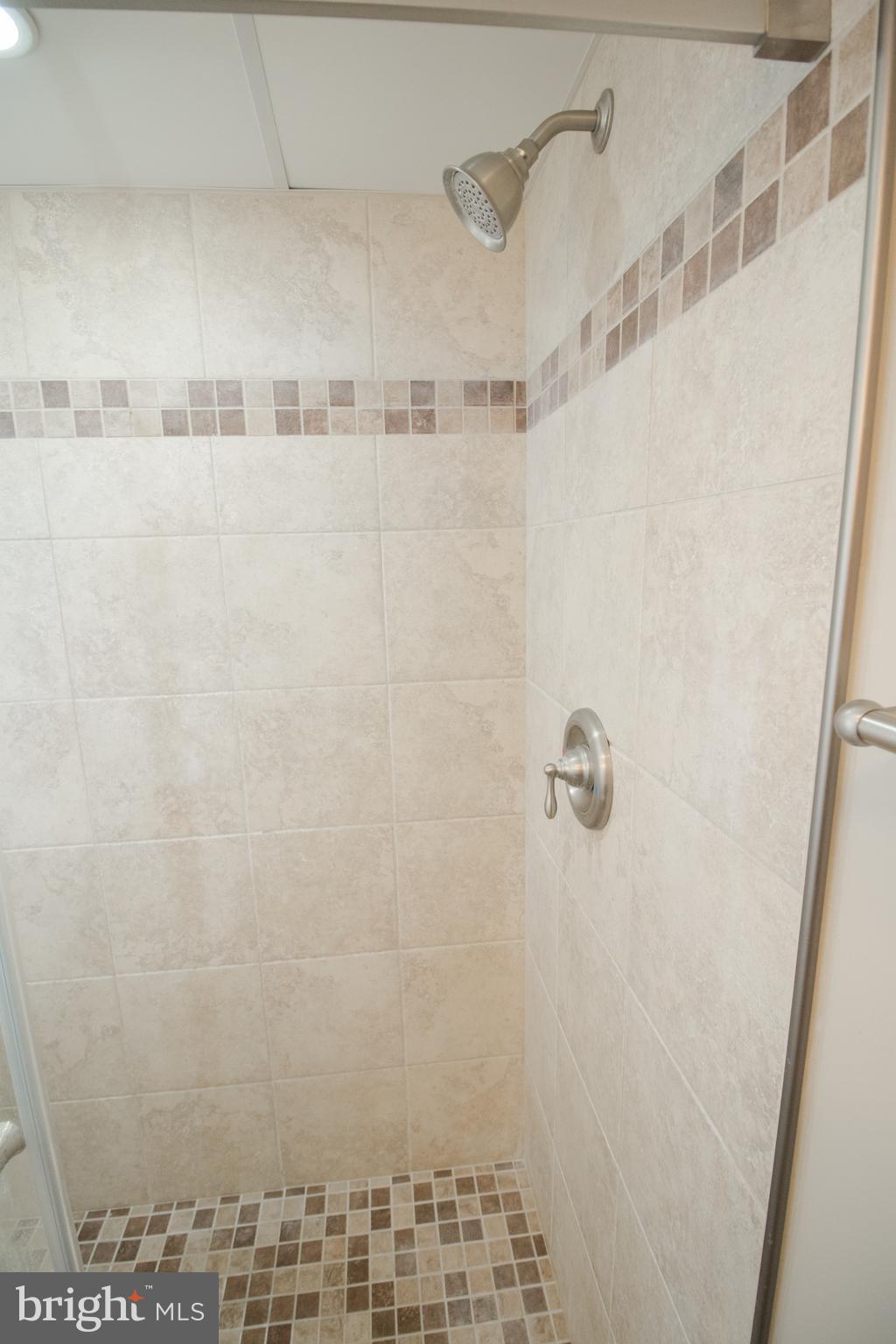 TOWN CREEK - Residential