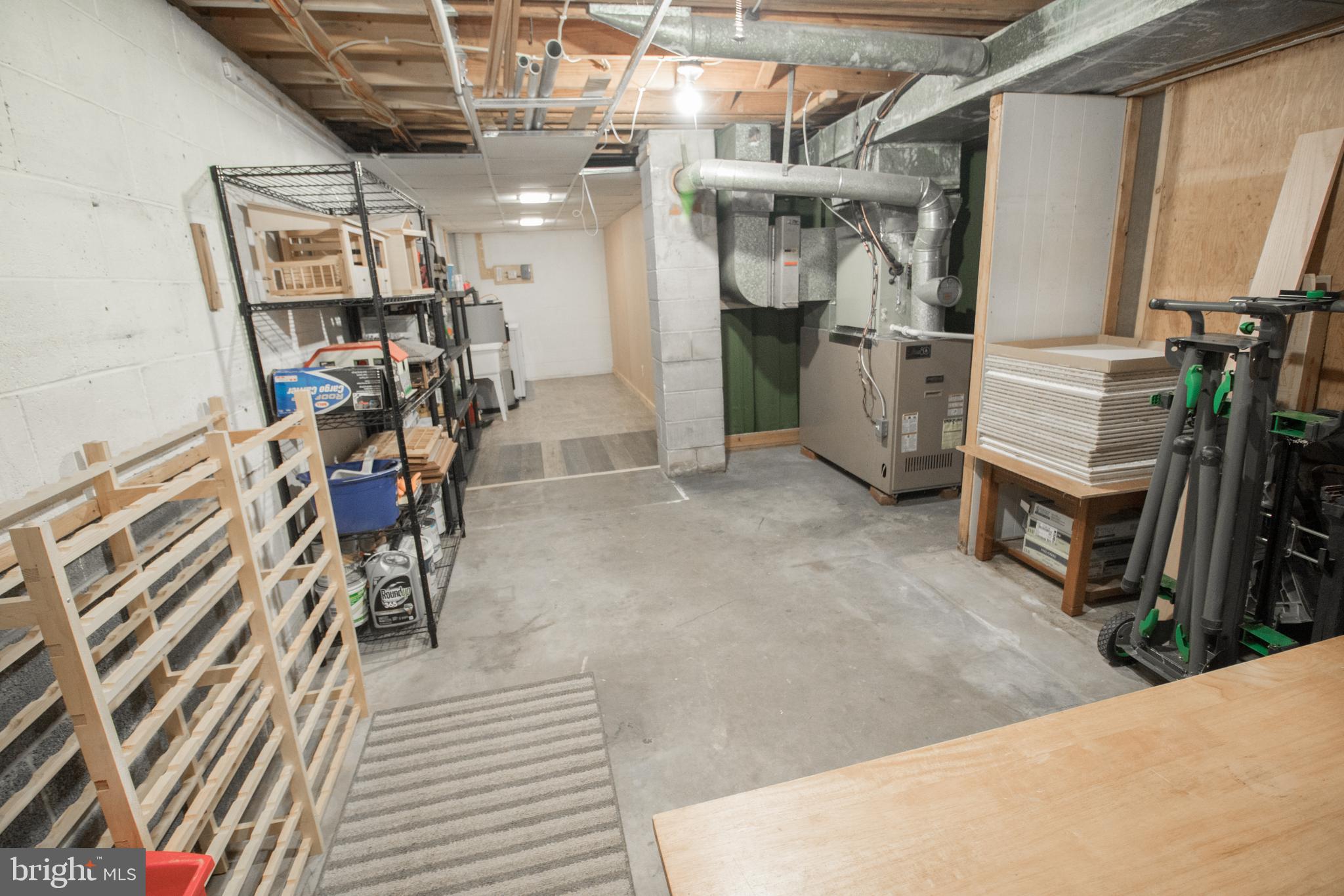 TOWN CREEK - Residential