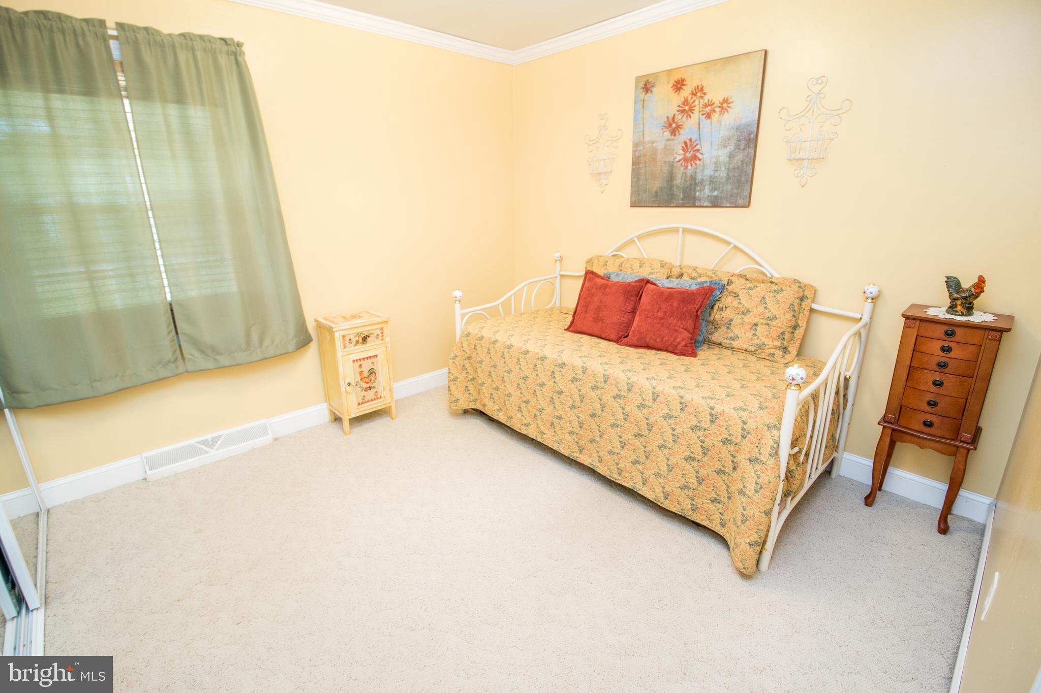 TOWN CREEK - Residential