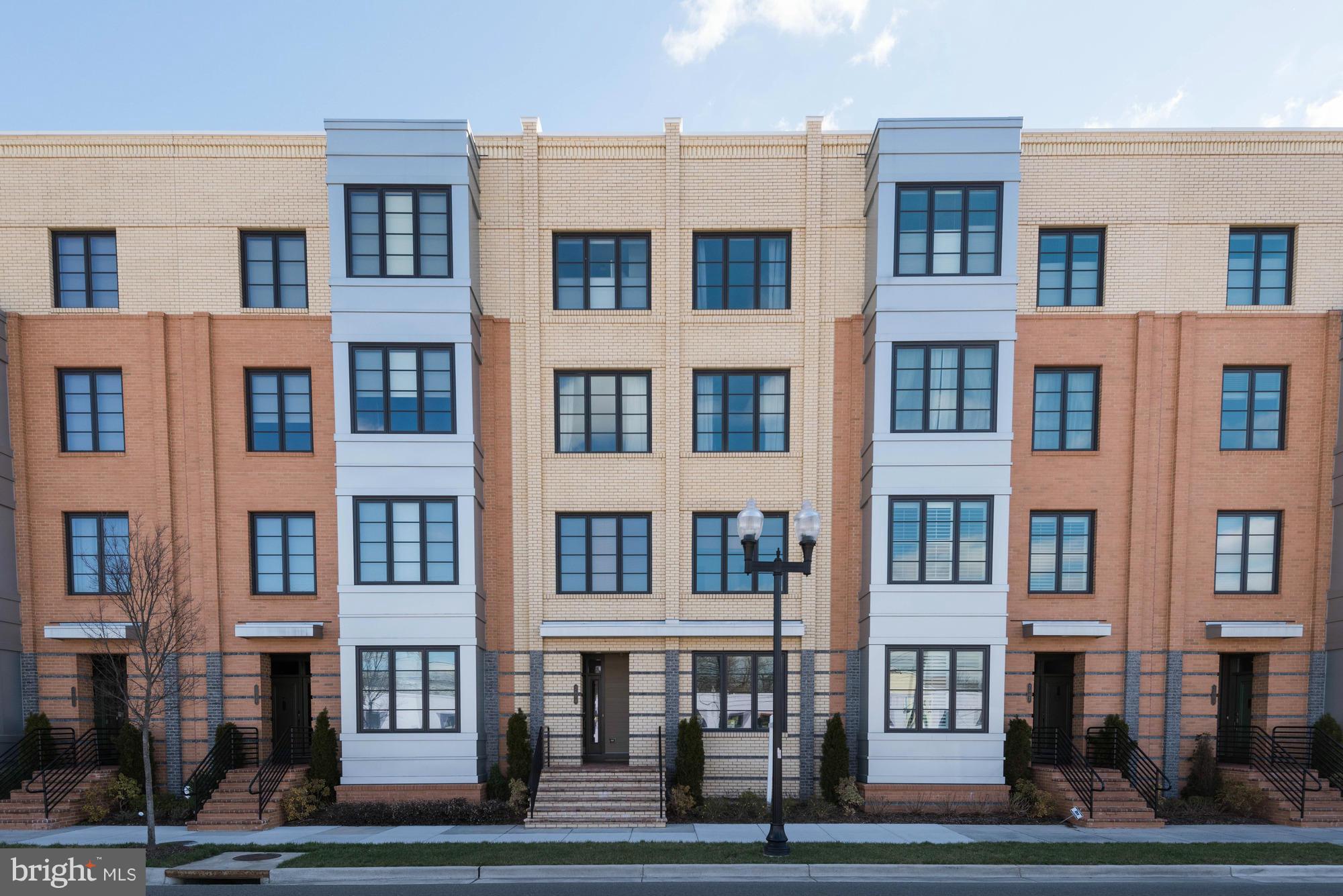 POTOMAC YARD - Residential