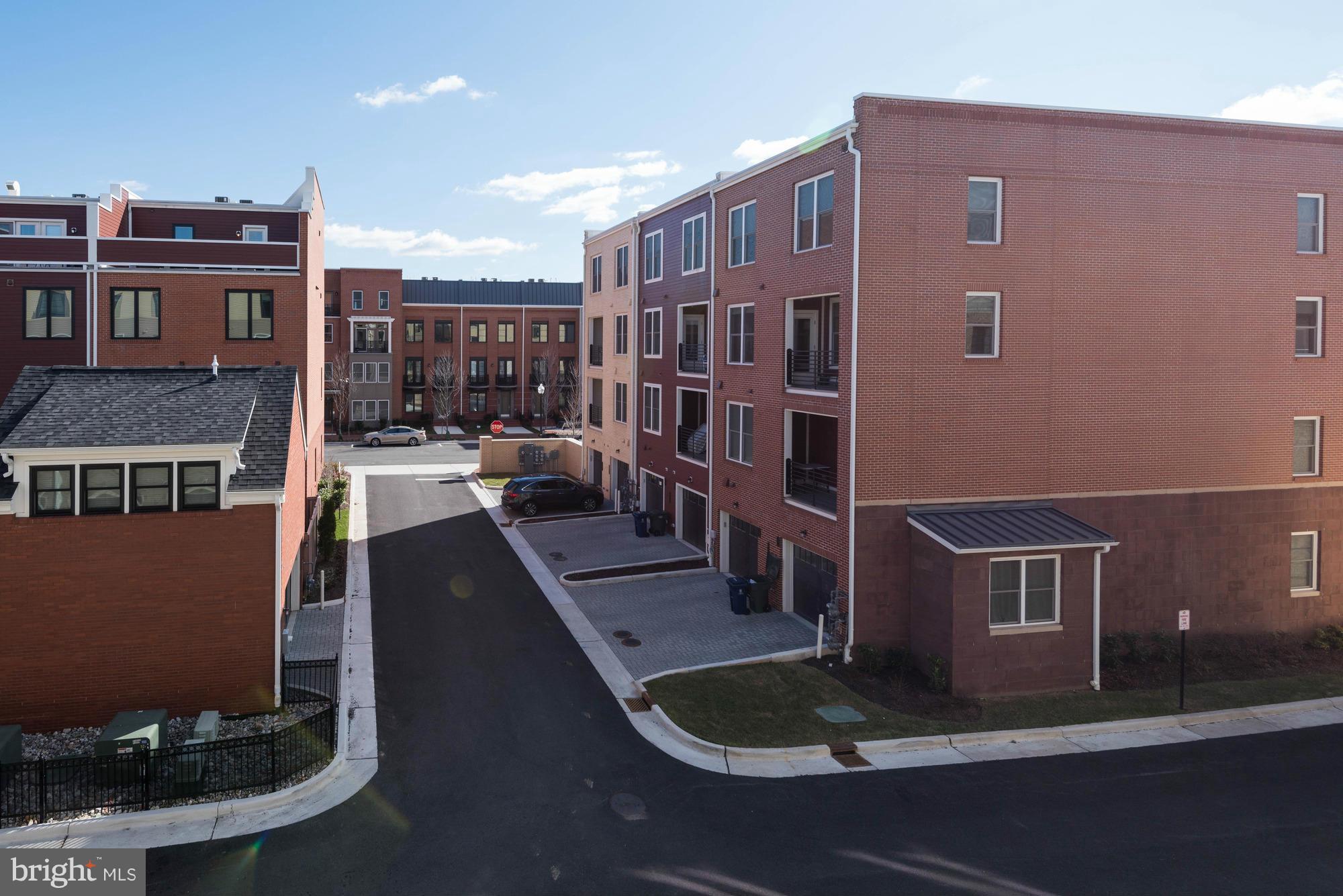 POTOMAC YARD - Residential