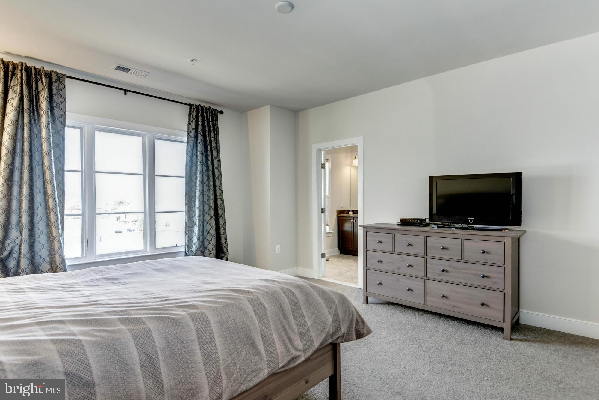 POTOMAC YARD - Residential